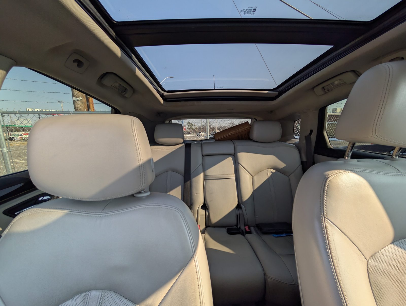 
								Cadillac SRX 2014 full									