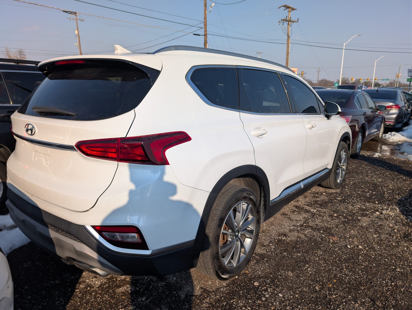 
								Hyundai Santa Fe 2019 full									