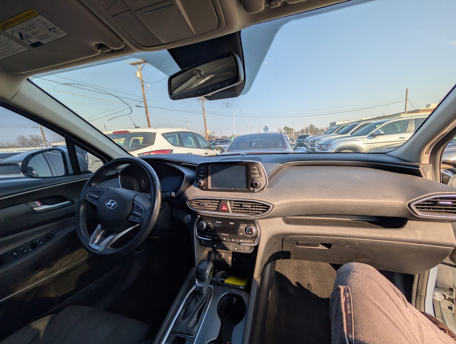 
								Hyundai Santa Fe 2019 full									