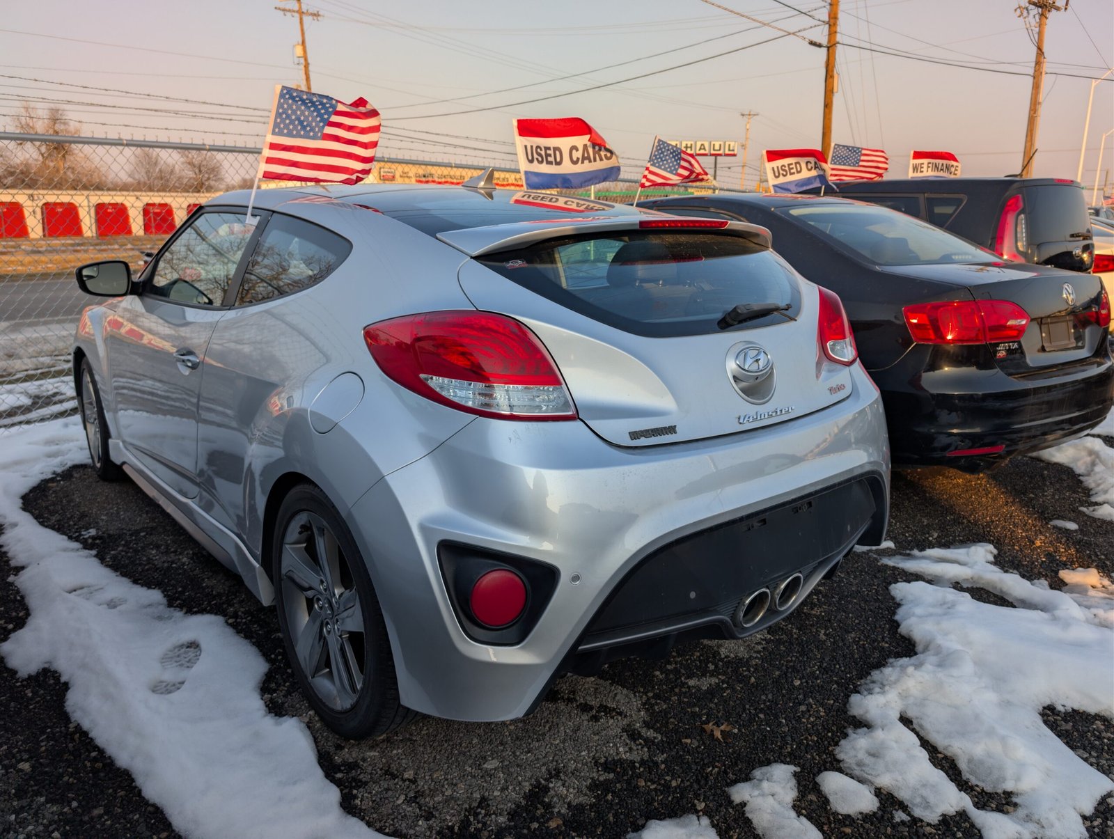 
								Hyundai Veloster 2013 full									