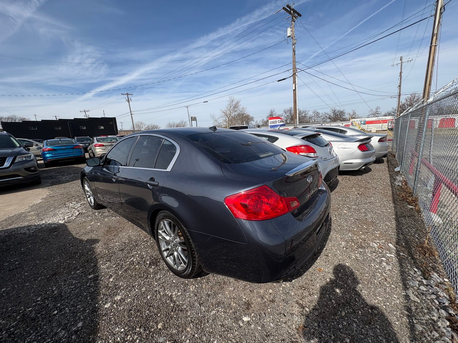 
								Infiniti G37 2010 full									