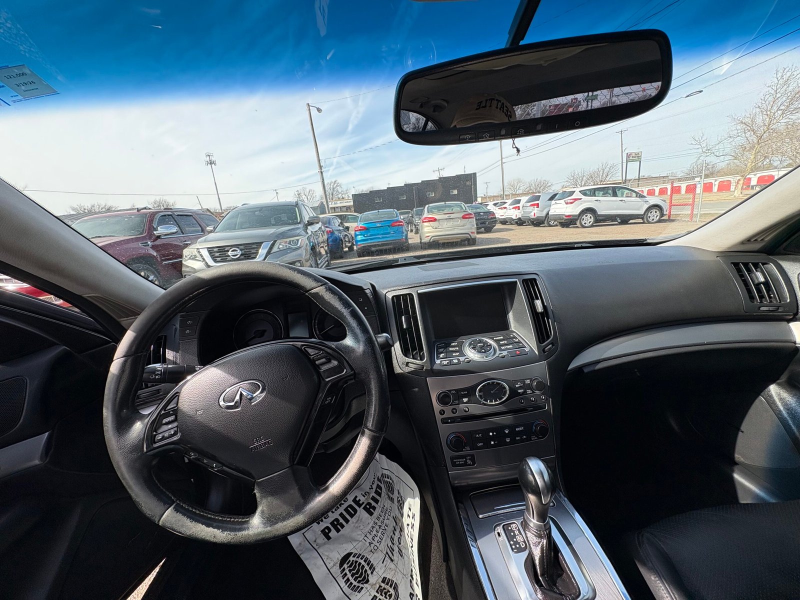 
								Infiniti G37 2010 full									