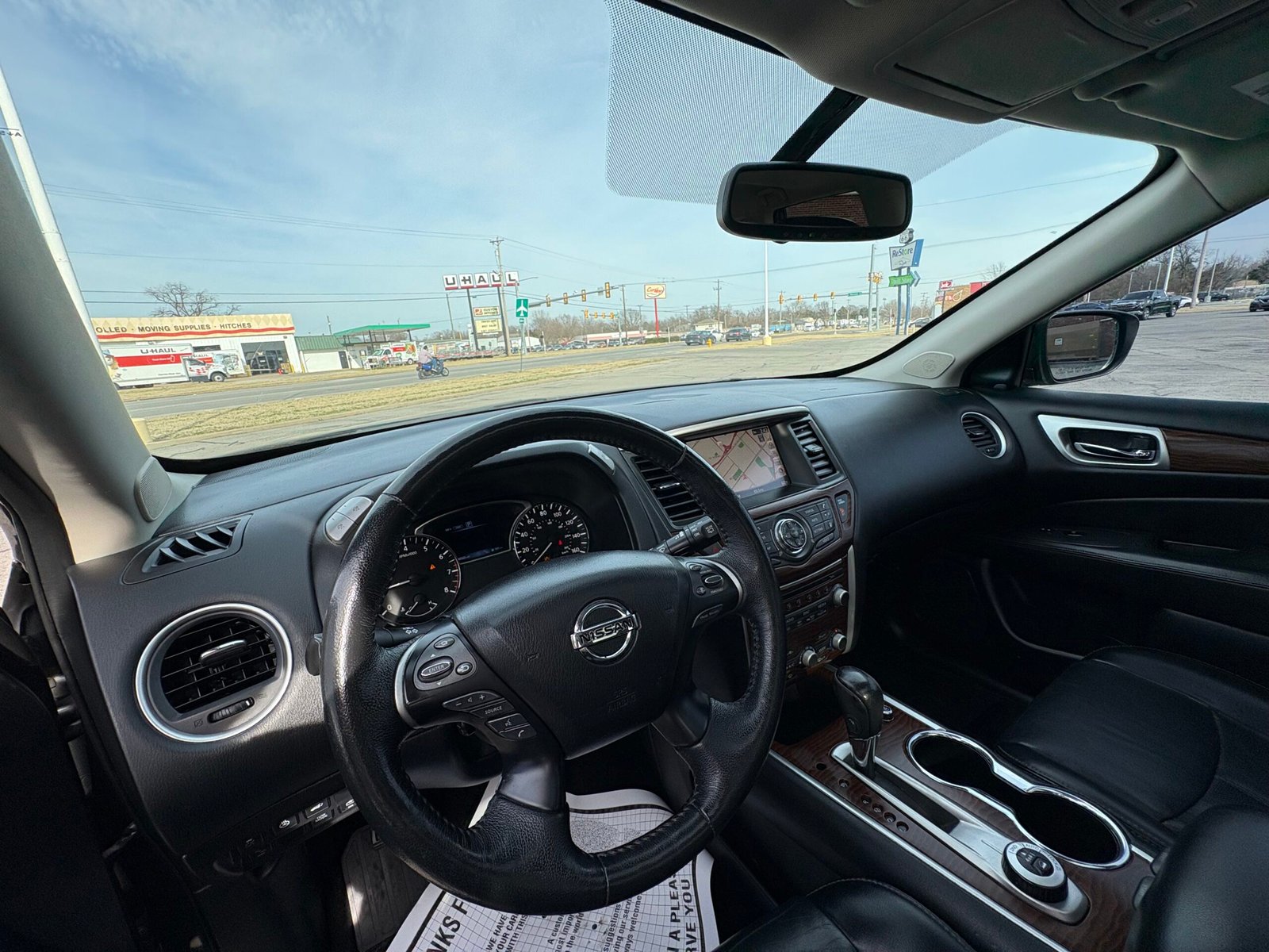 
								Nissan Pathfinder 2018 full									