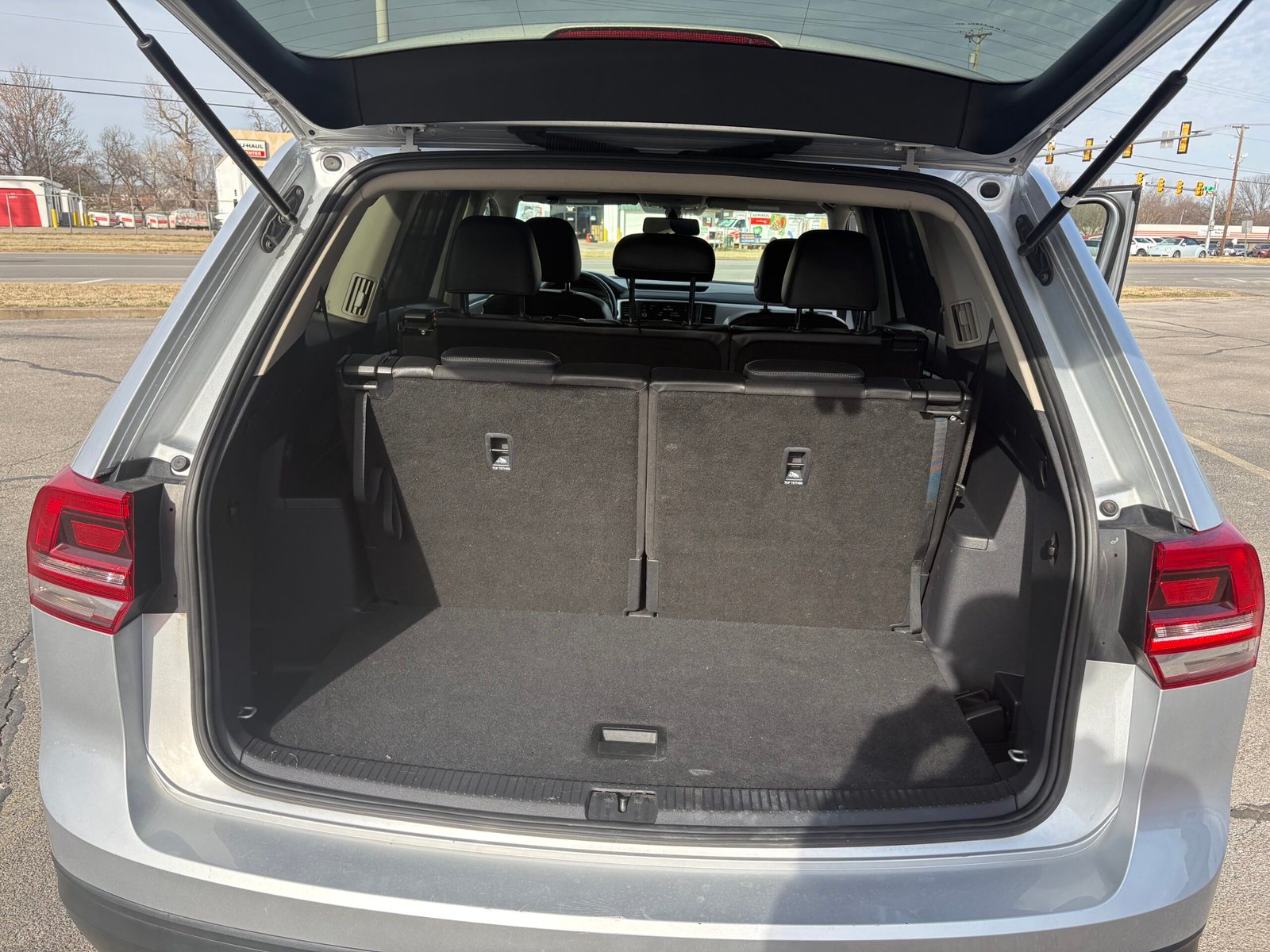 
								Volkswagen Atlas 2018 full									