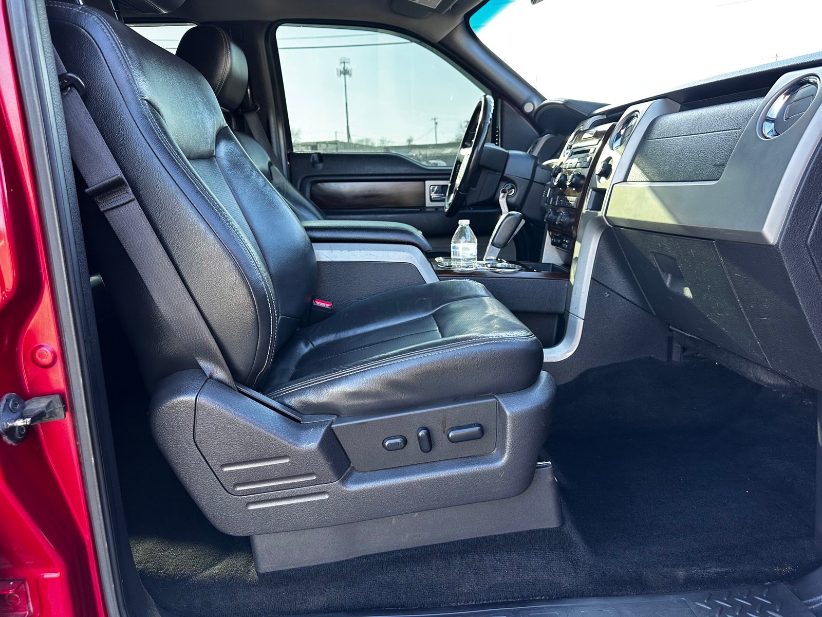 
								Ford F150 – Lariat 2012 full									