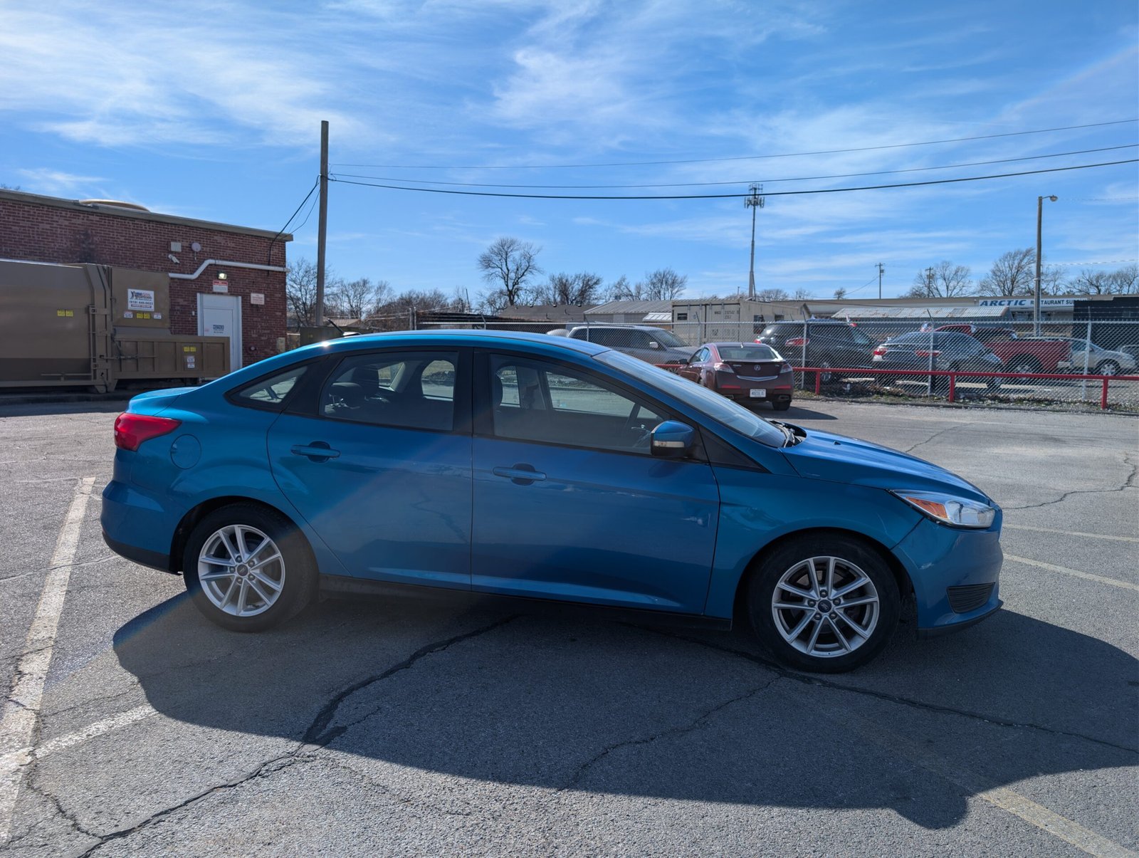 
								Ford Focus 2016 full									