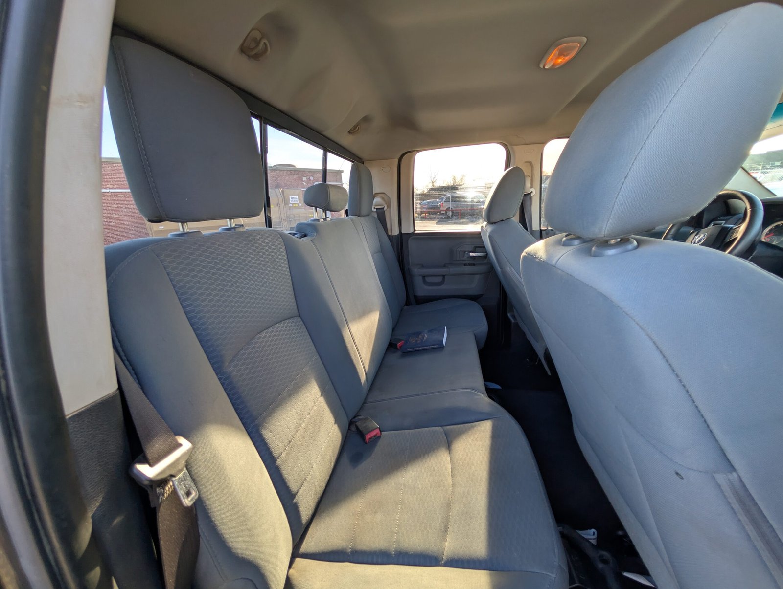 
								Ram 1500 5.7 Liter Hemi V8 full									