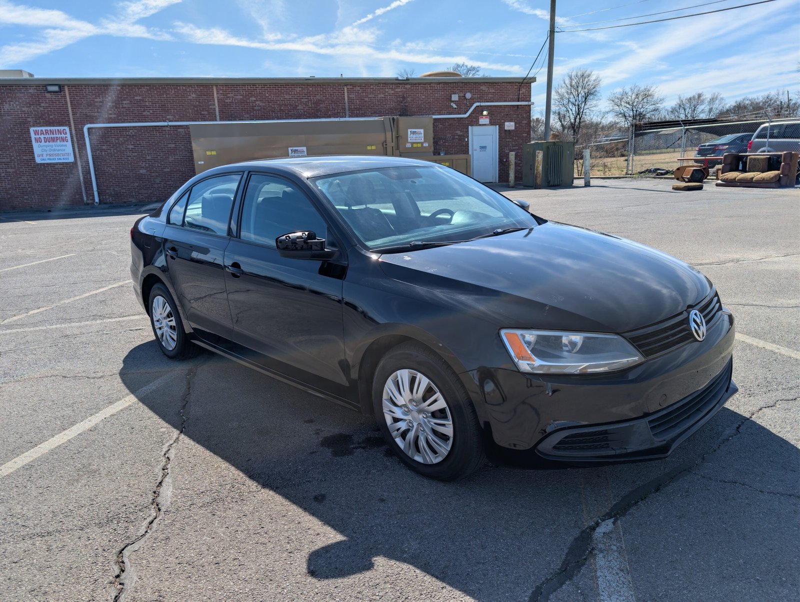 
								Volkswagen Jetta 2013 full									