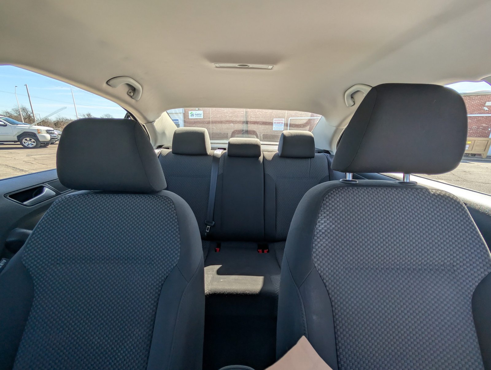 
								Volkswagen Jetta 2013 full									