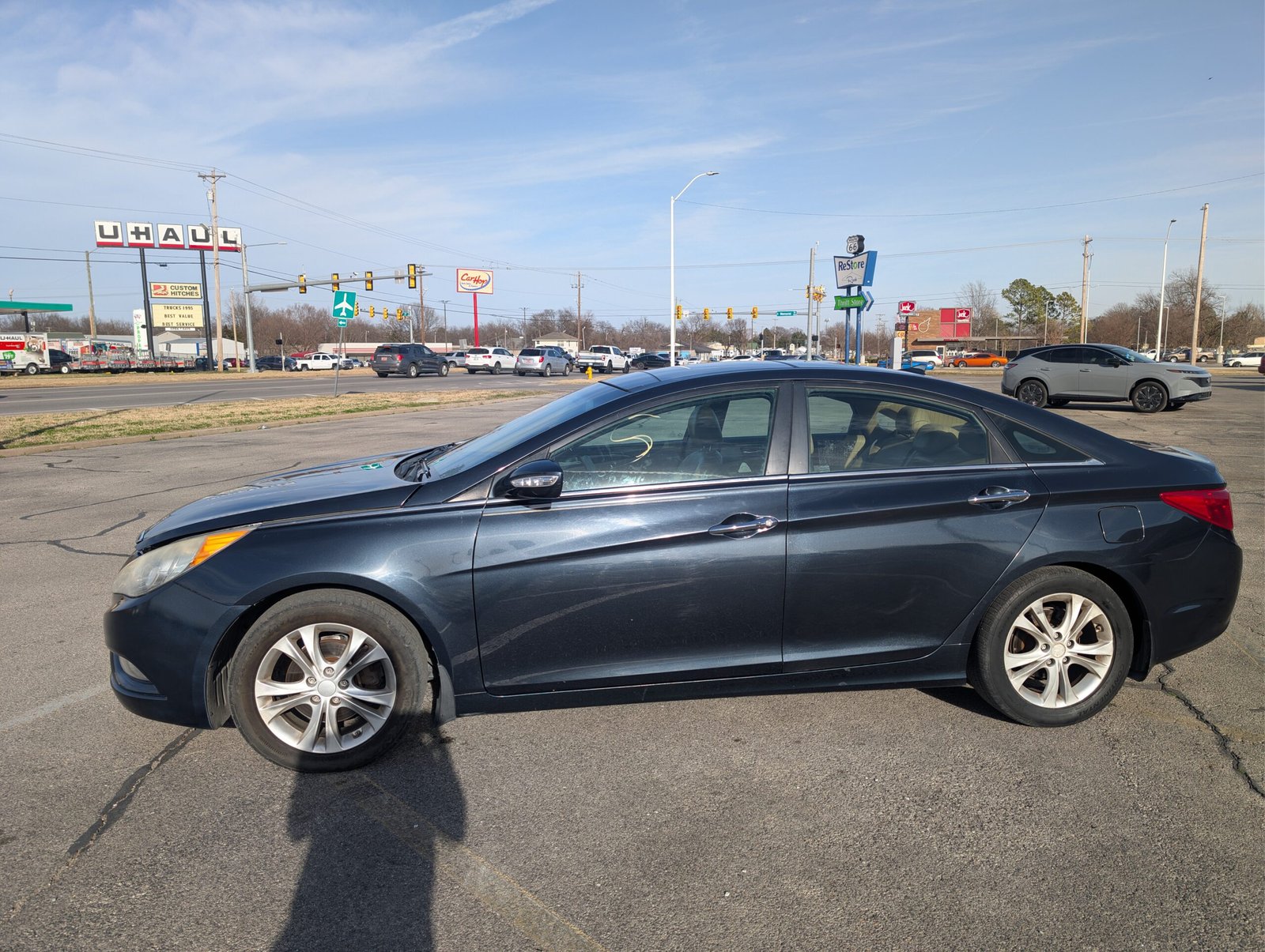
								Hyundai Sonata 2012 full									