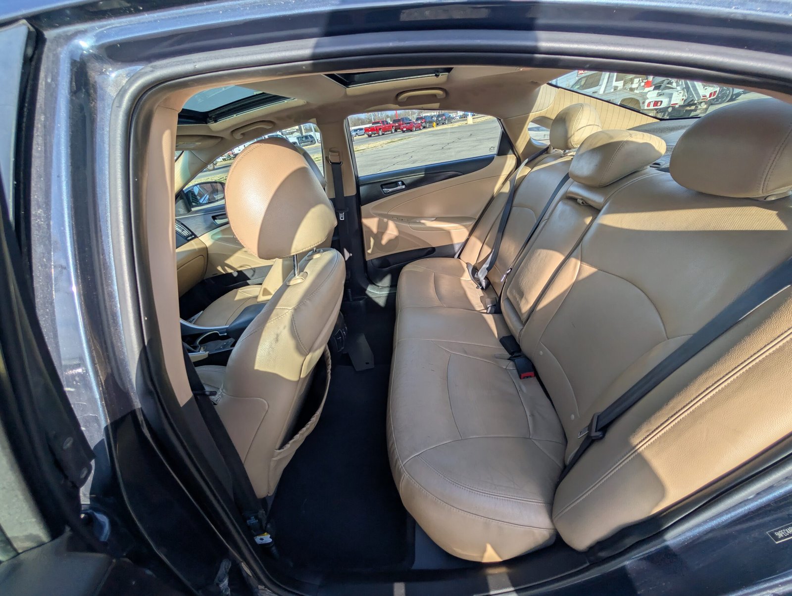 
								Hyundai Sonata 2012 full									