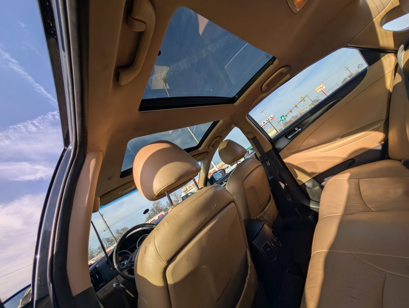 
								Hyundai Sonata 2012 full									