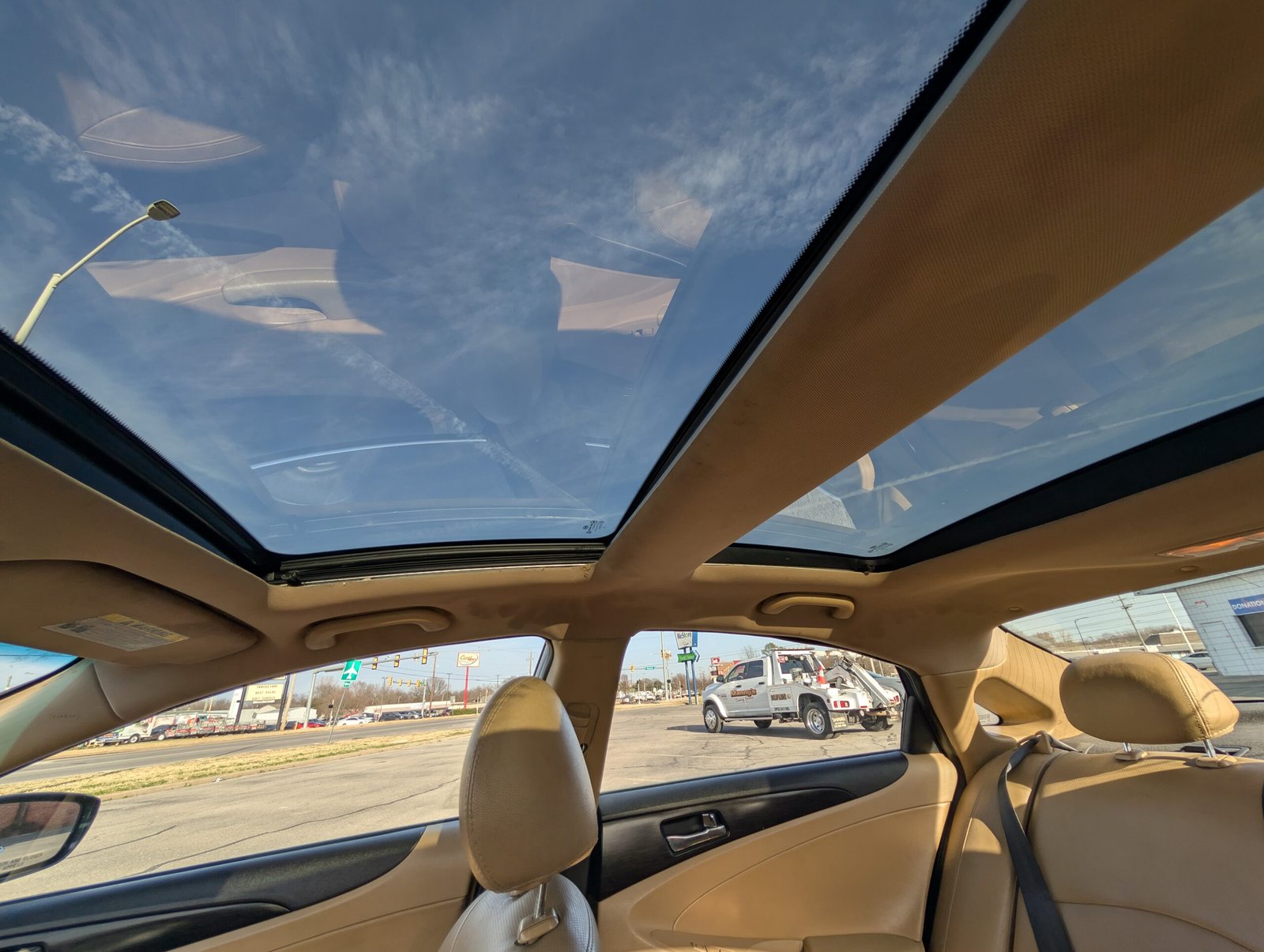 
								Hyundai Sonata 2012 full									