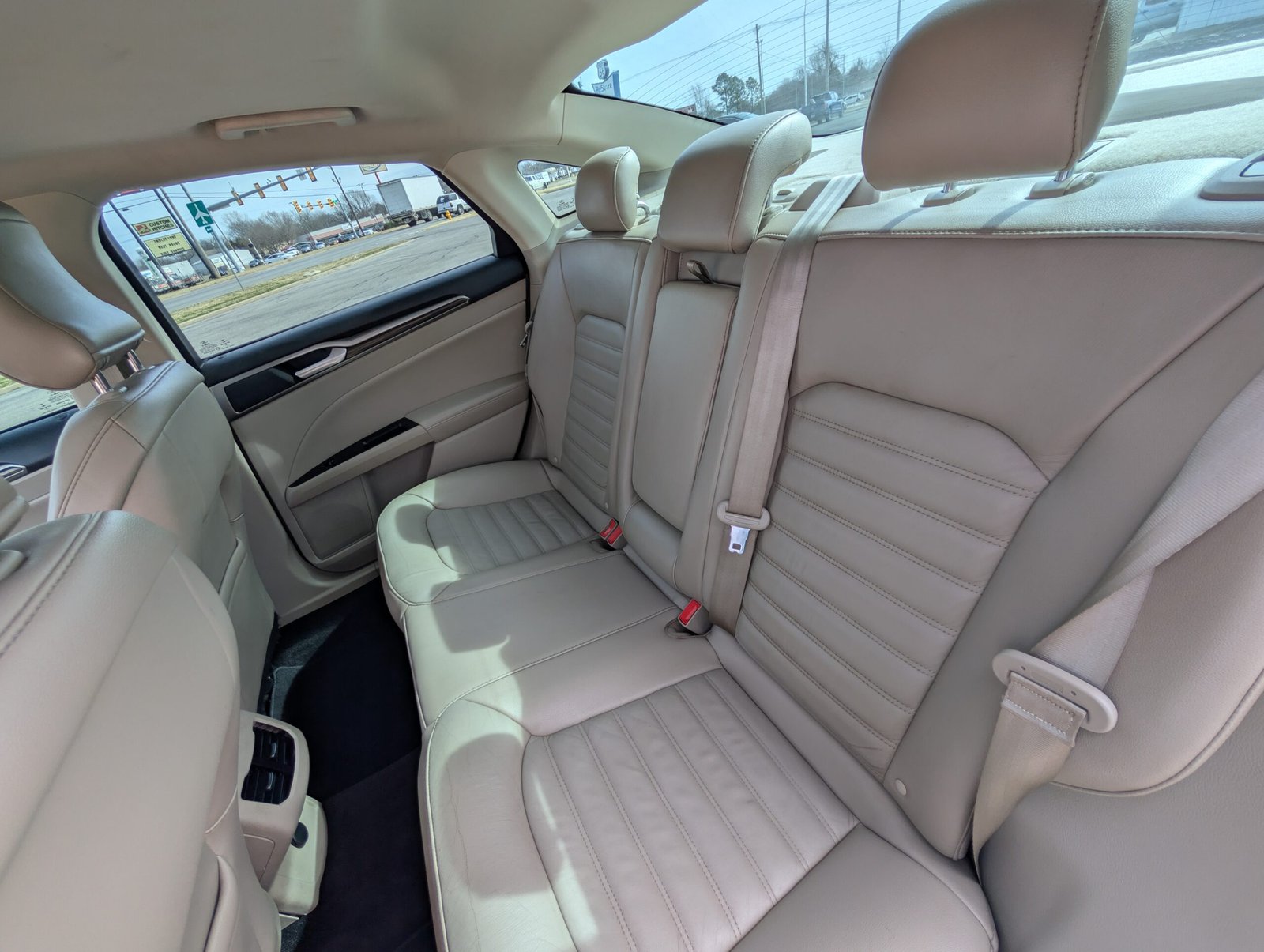 
								Ford Fusion 2017 full									