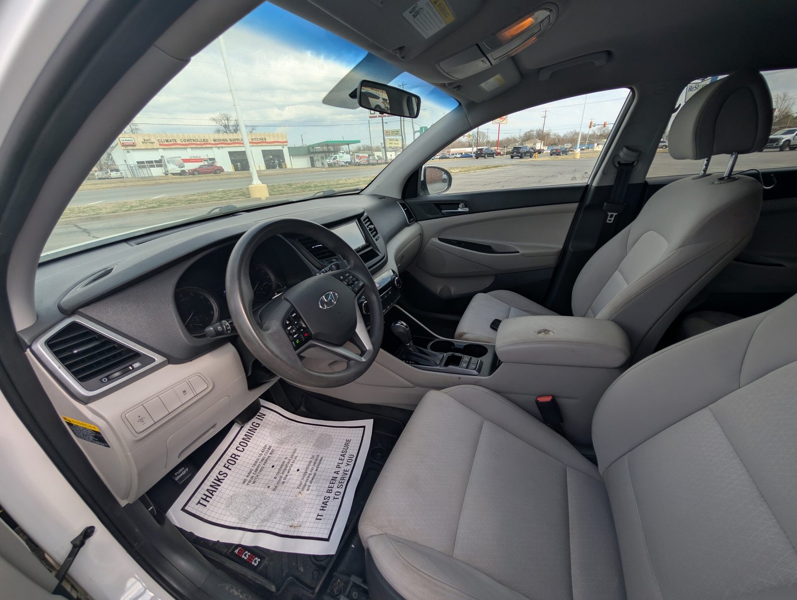 
								Hyundai Tucson 2017 full									