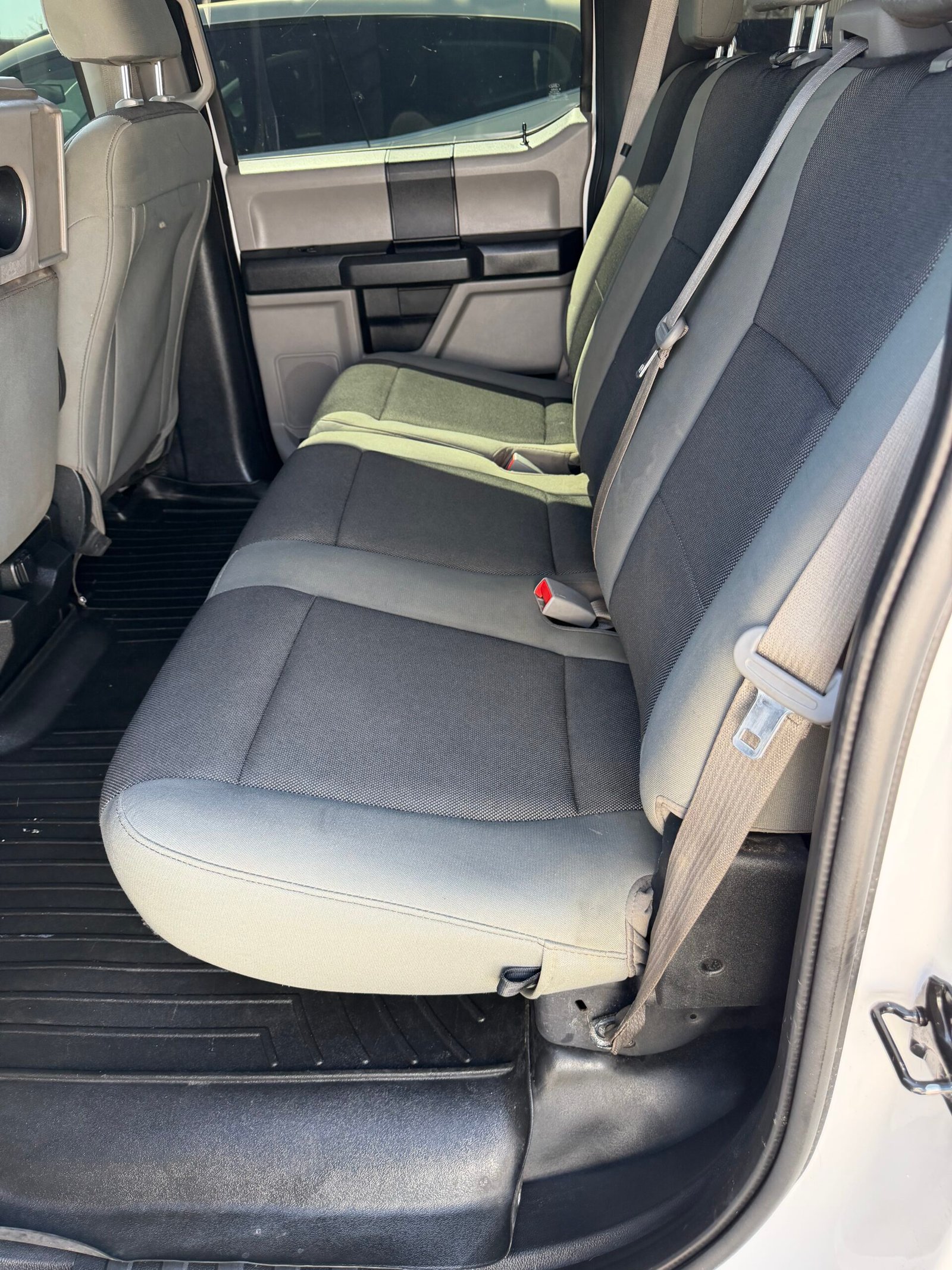 
								Ford F150 2019 full									