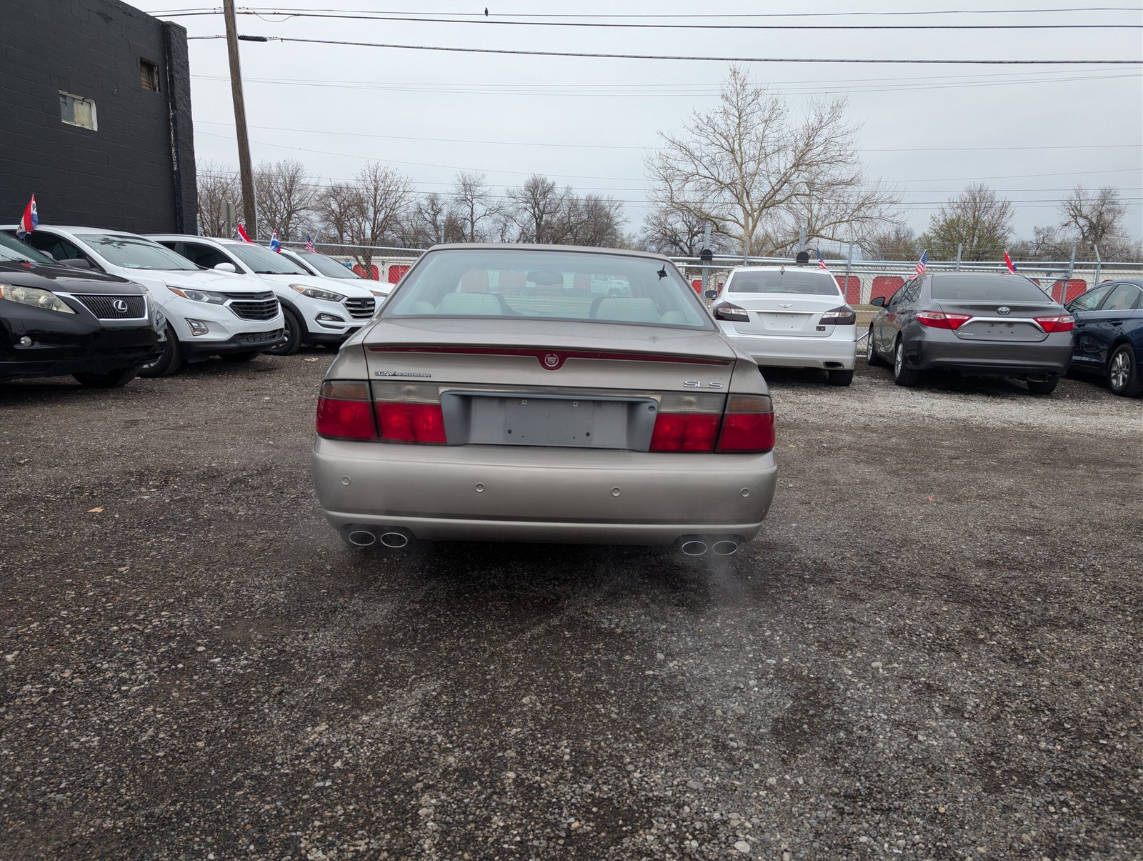 
								Cadillac Seville 2002 full									