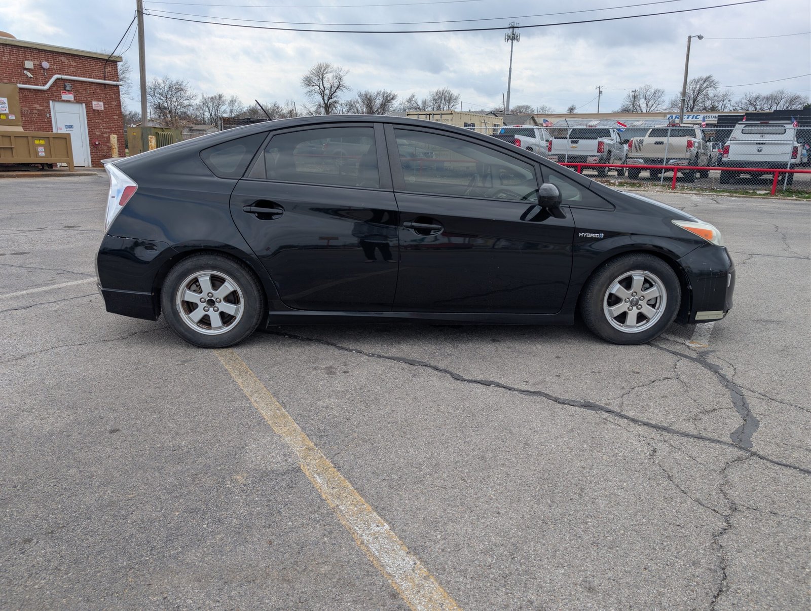 
								Toyota Prius 2012 full									