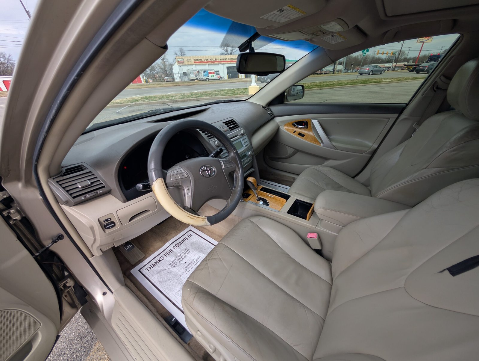 
								Toyota Prius 2012 full									