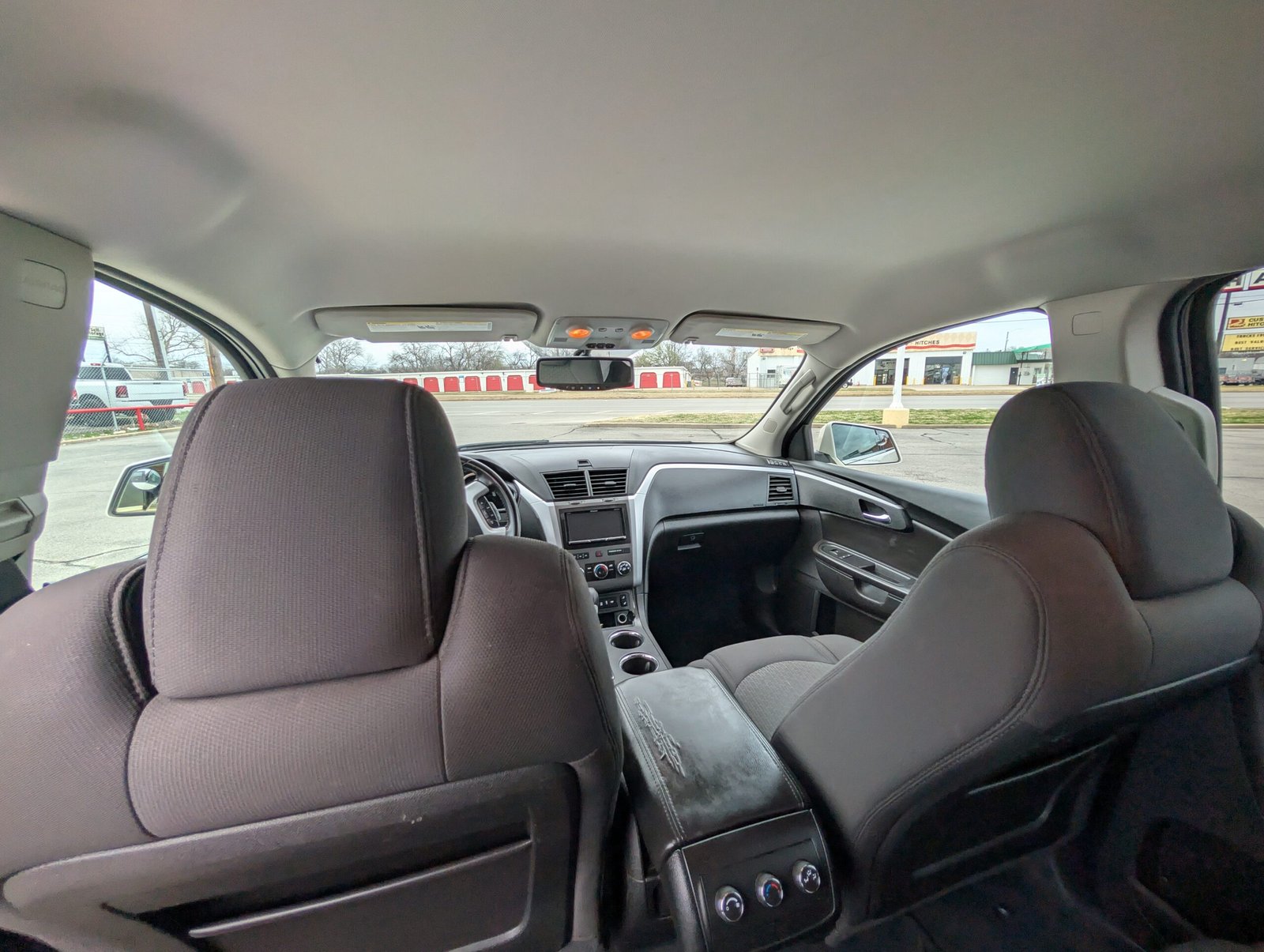 
								Chevrolet Traverse 2012 full									