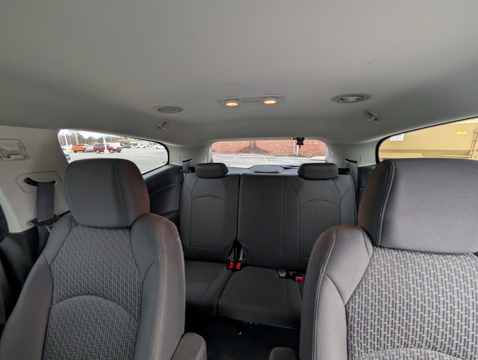 
								Chevrolet Traverse 2012 full									