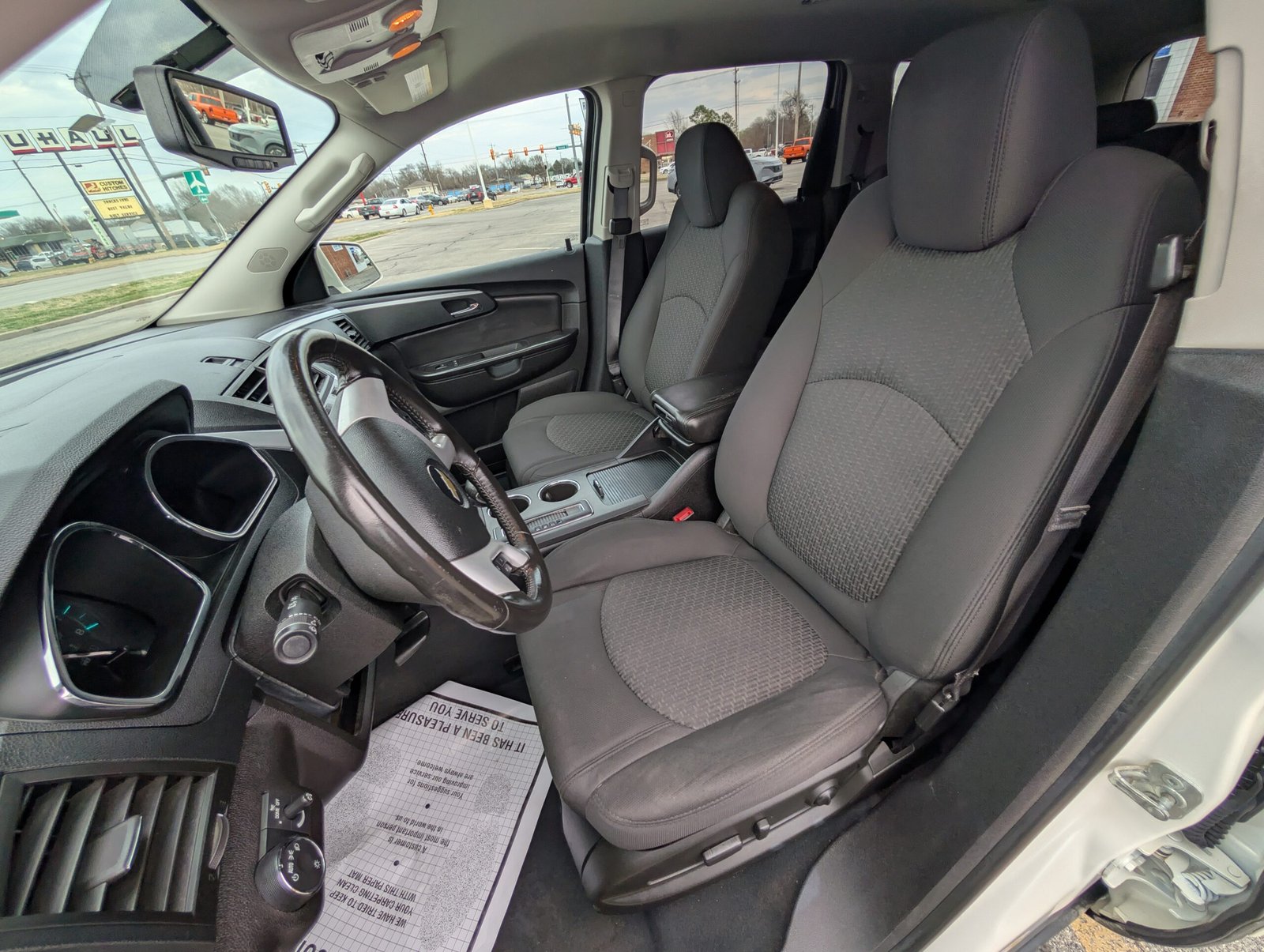 
								Chevrolet Traverse 2012 full									