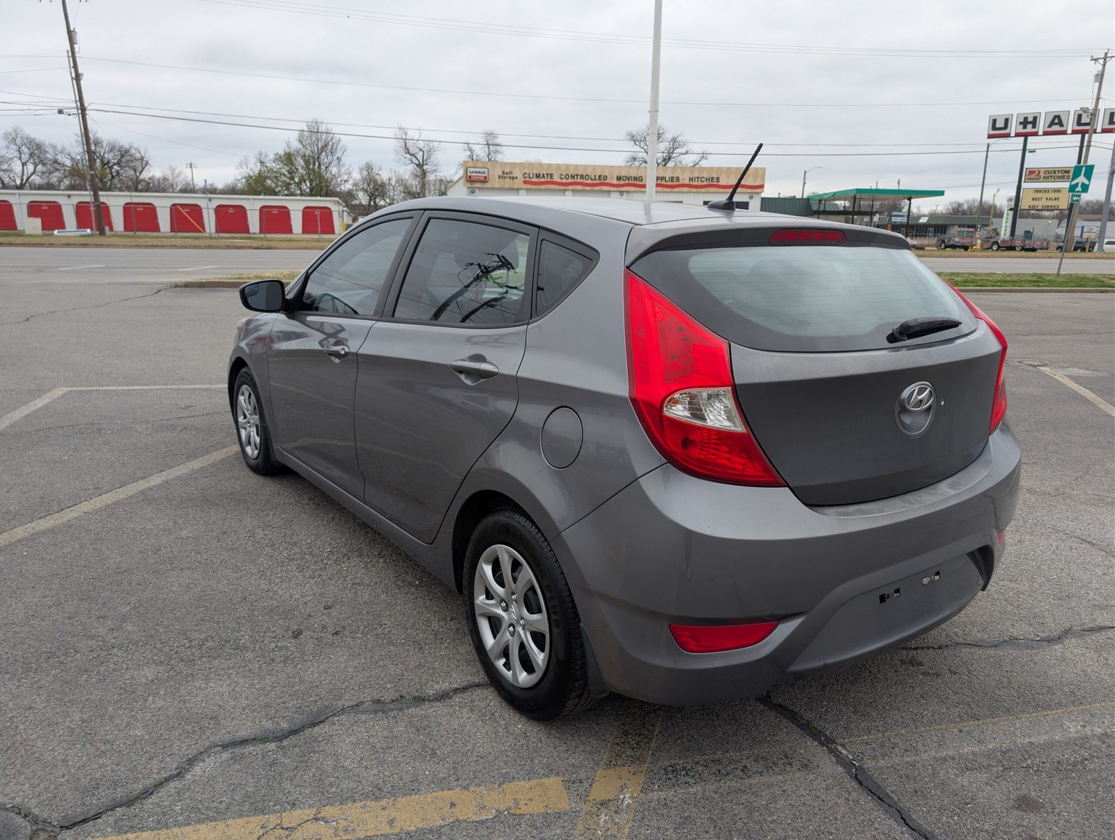 
								Hyundai Accent 2014 full									