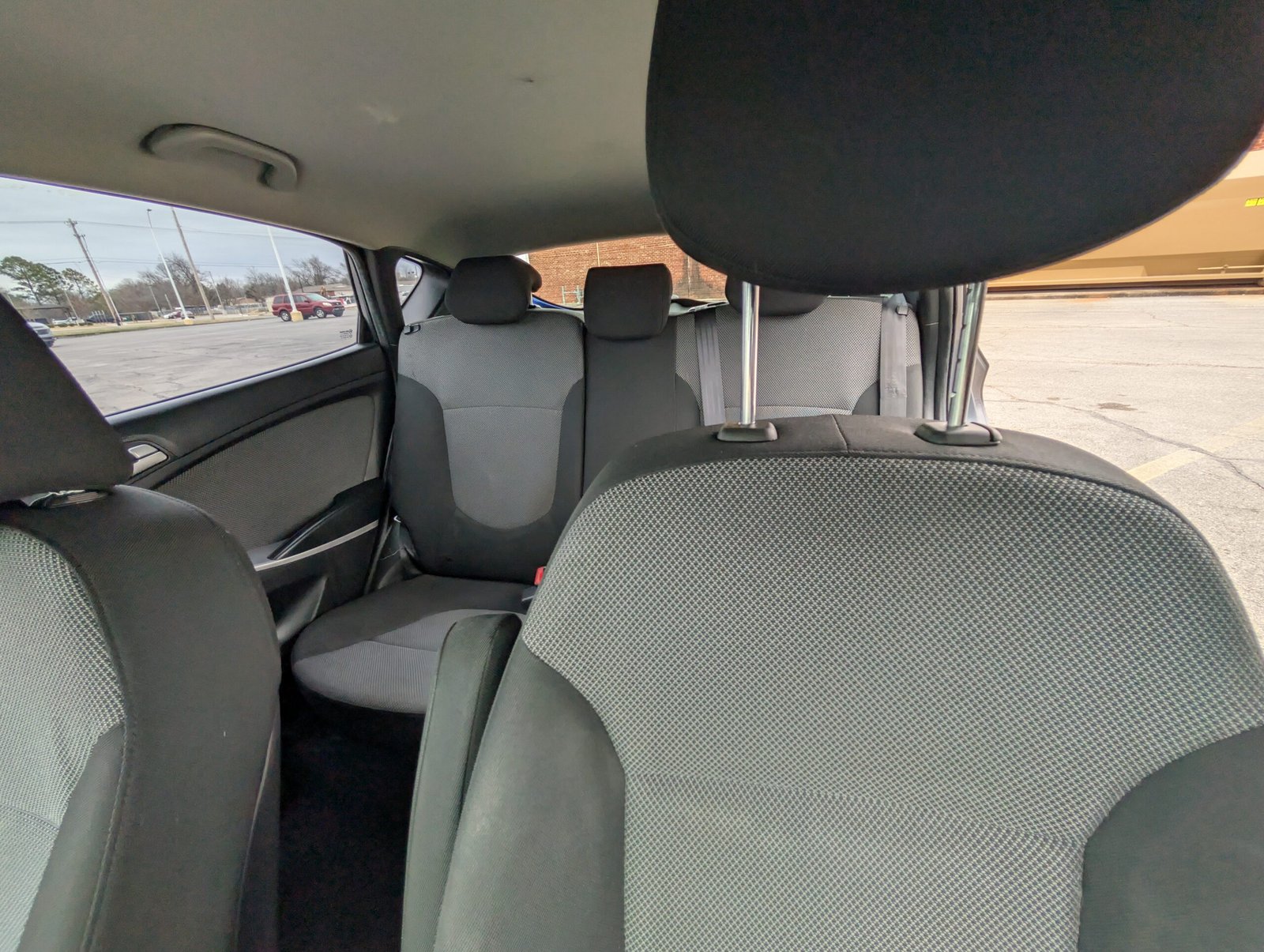 
								Hyundai Accent 2014 full									