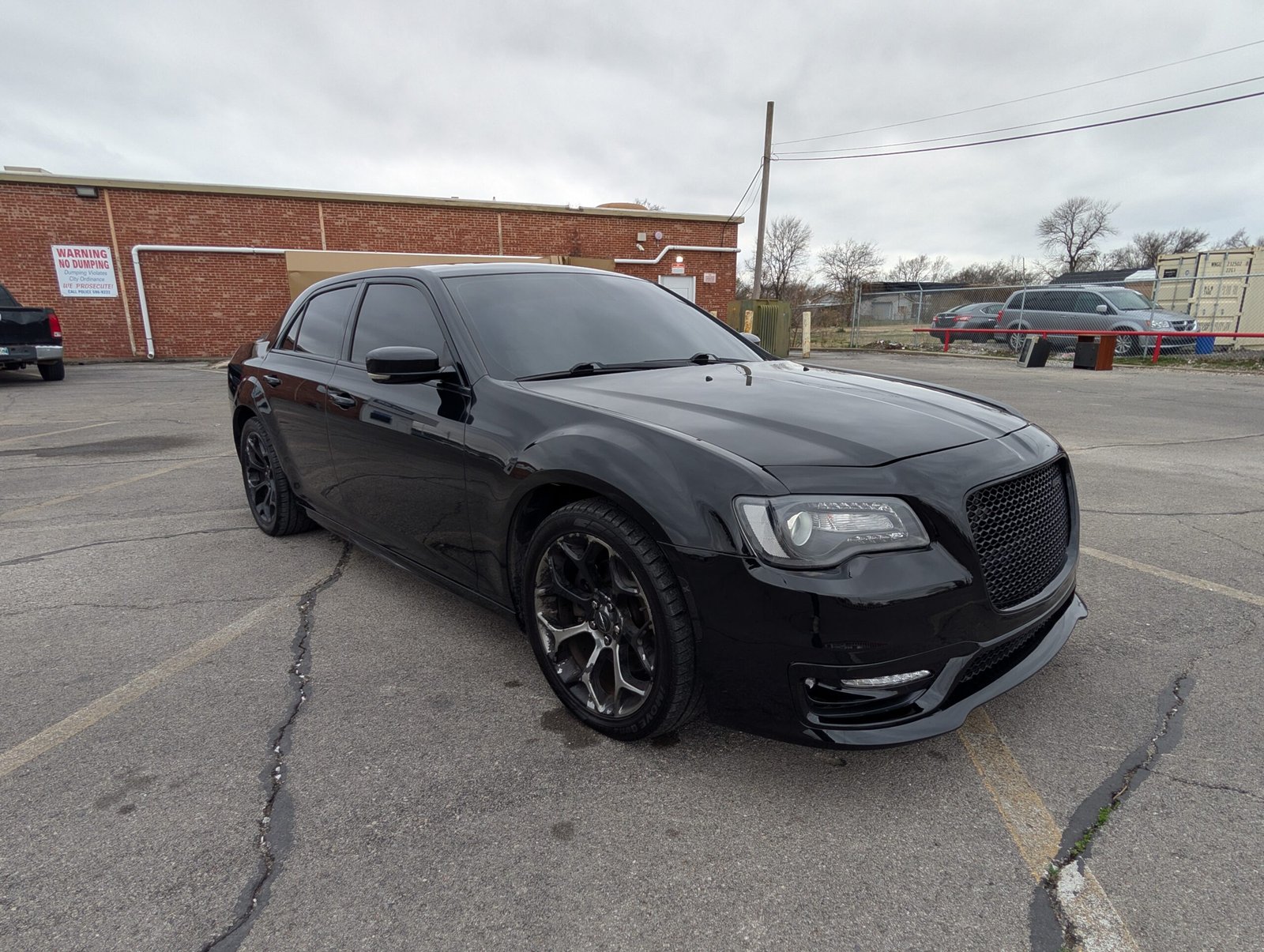 
								Chrysler 300 S 5.7 Liter Hemi V8 full									