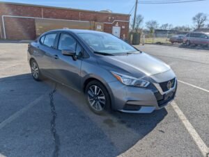 Nissan Versa 2021