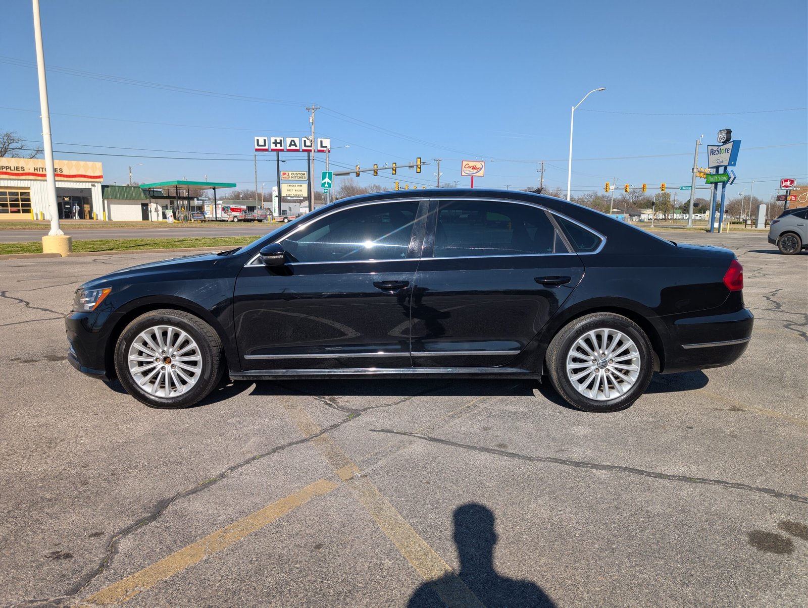 
								Volkswagen Passat 2016 full									