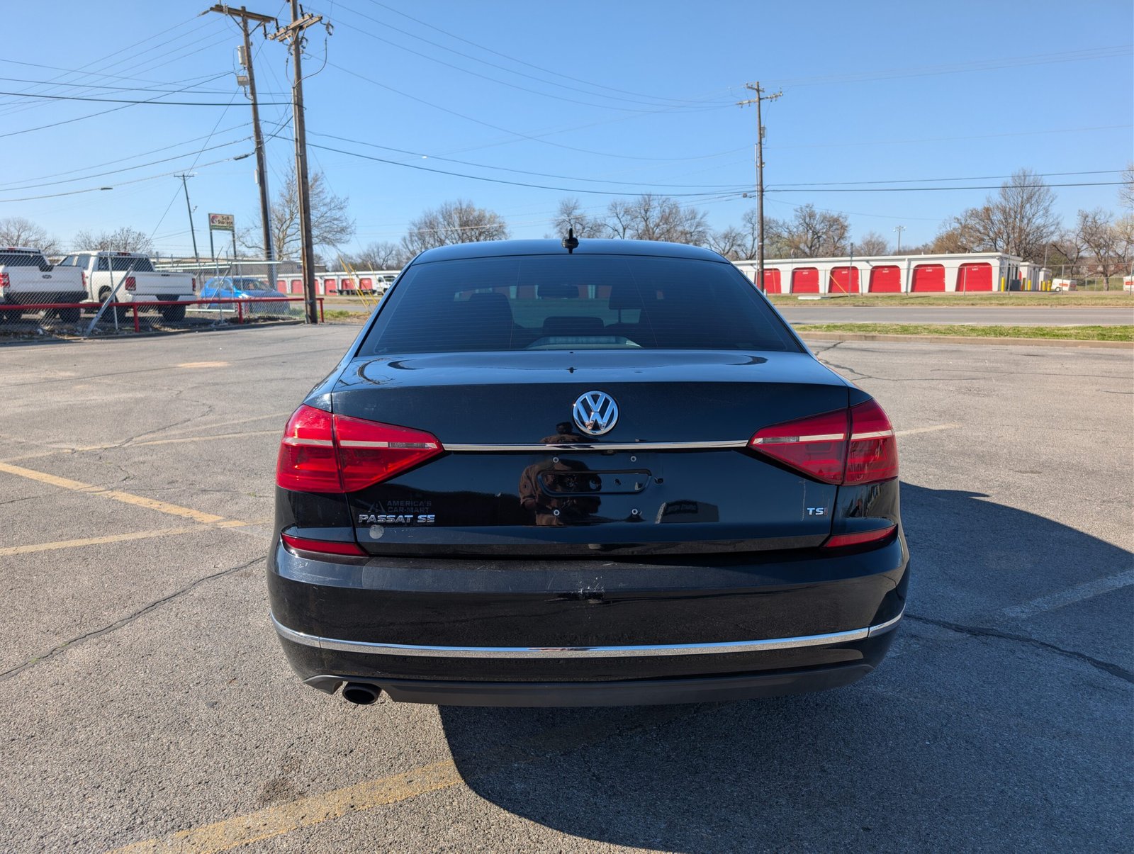 
								Volkswagen Passat 2016 full									