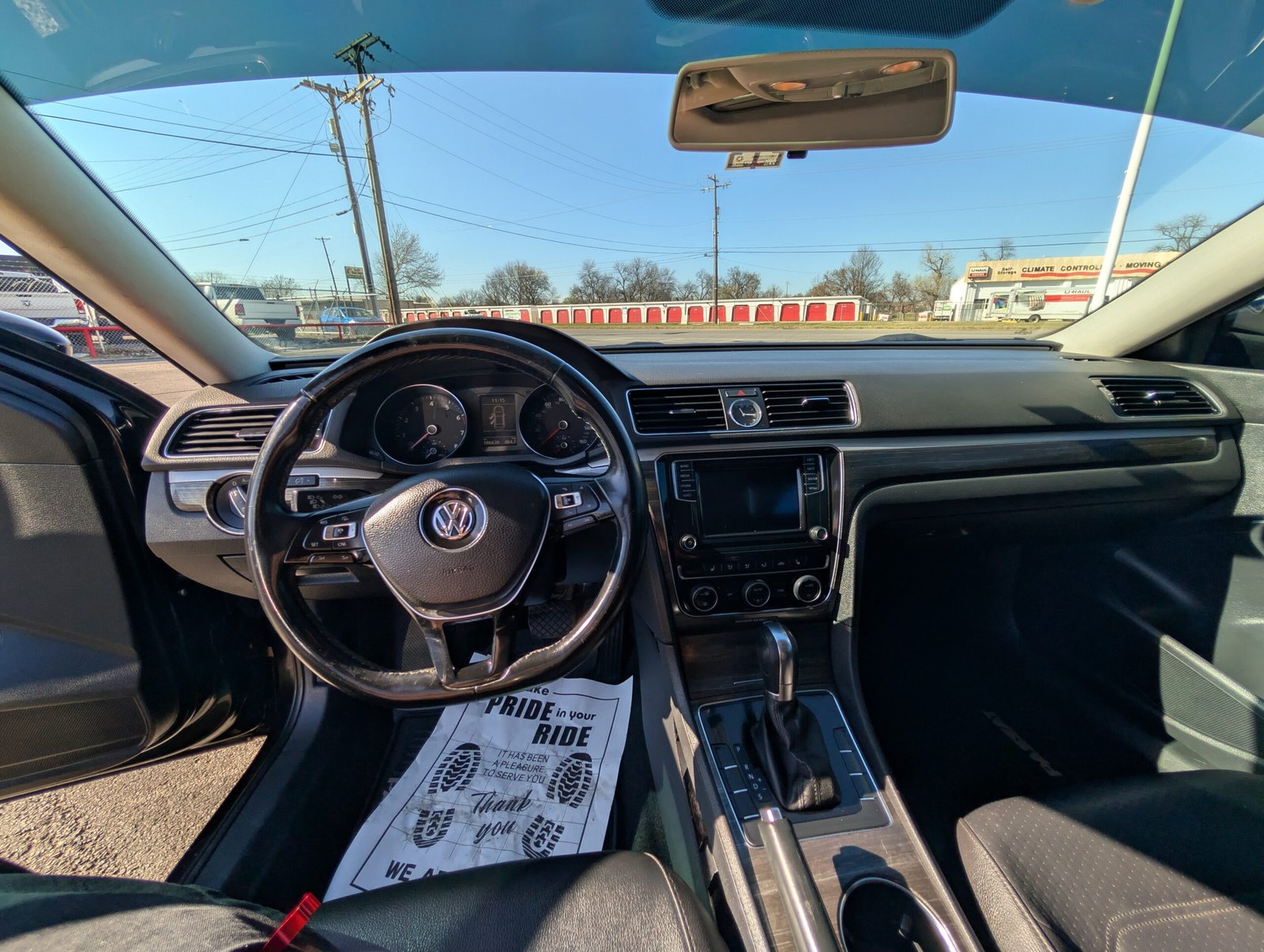 
								Volkswagen Passat 2016 full									