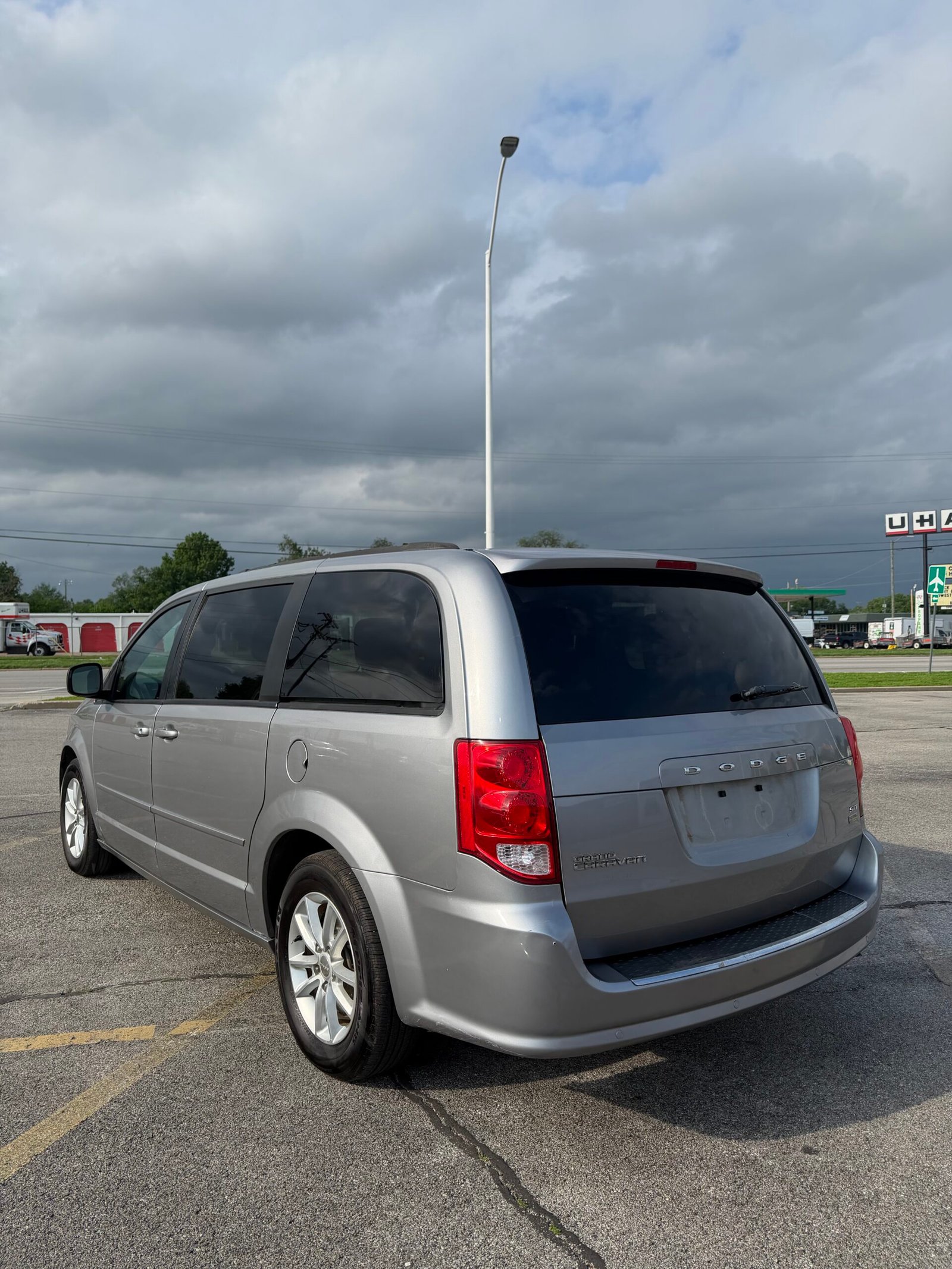 
								Dodge Caravan 2016 full									