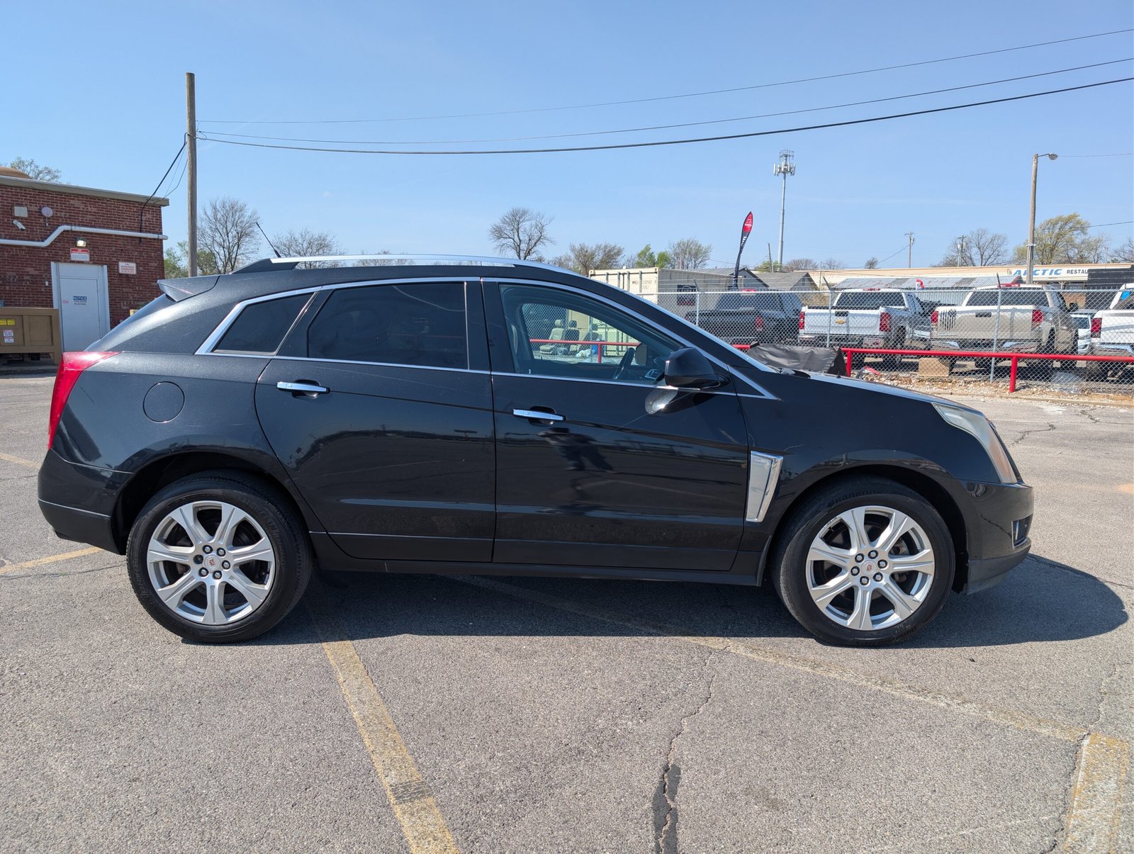 
								Cadillac SRX 2013 full									