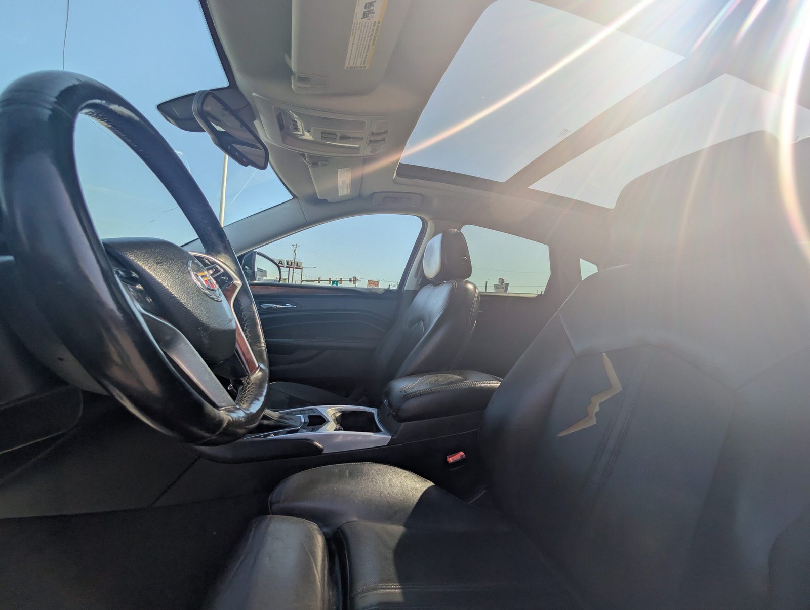 
								Cadillac SRX 2013 full									