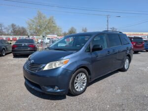 Toyota Sienna 2014