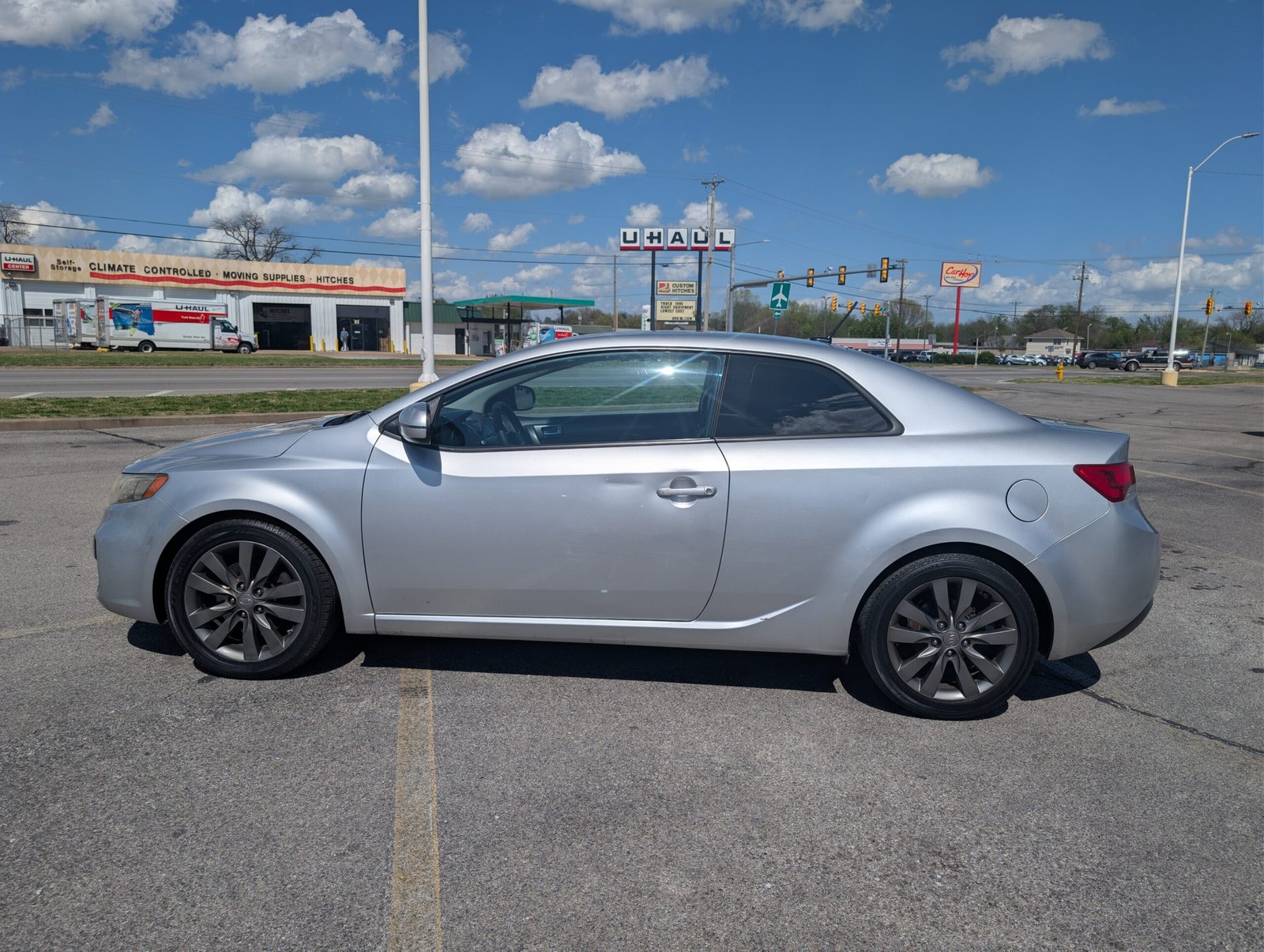 
								Kia Forte 2012 full									