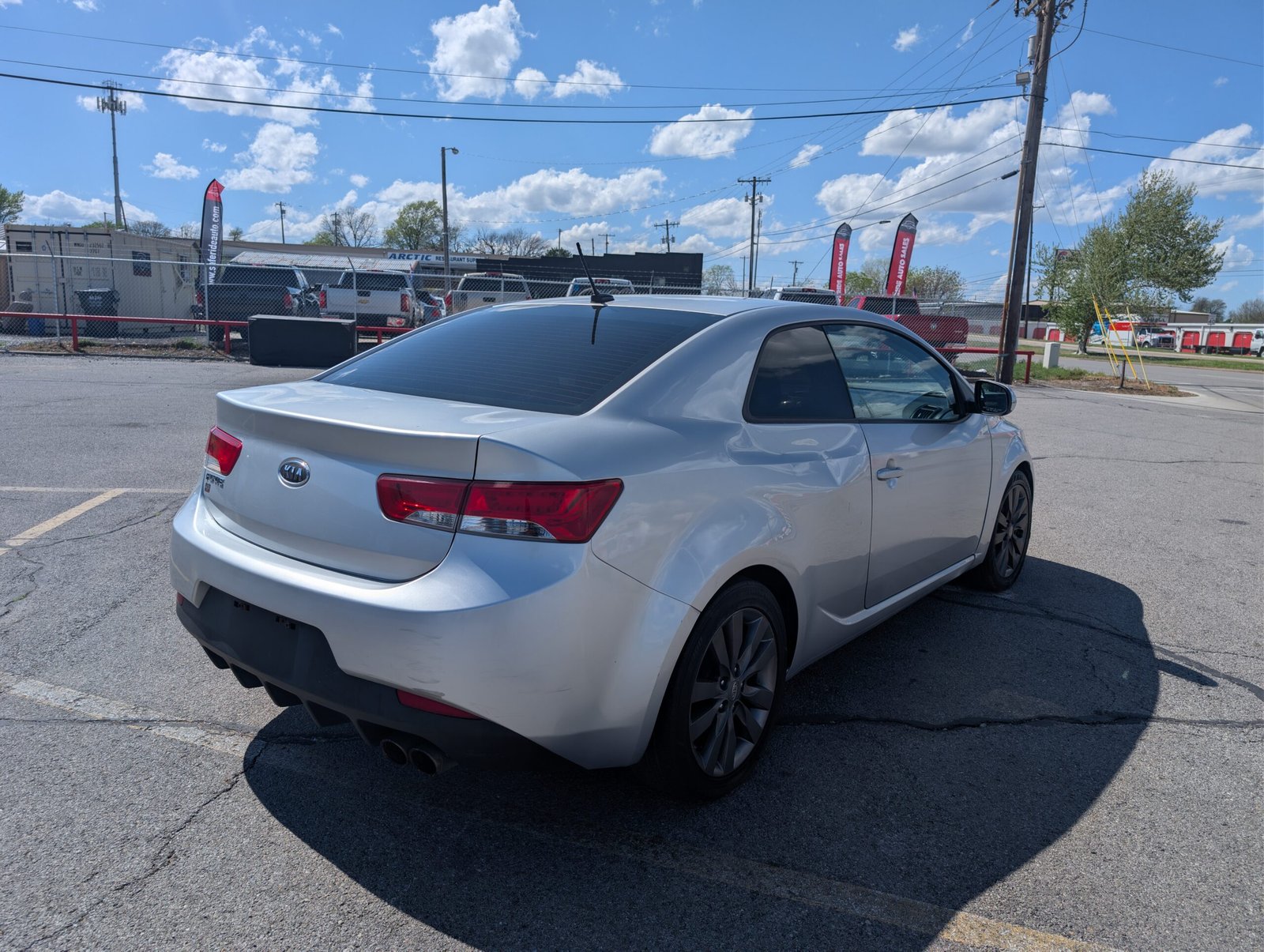 
								Kia Forte 2012 full									