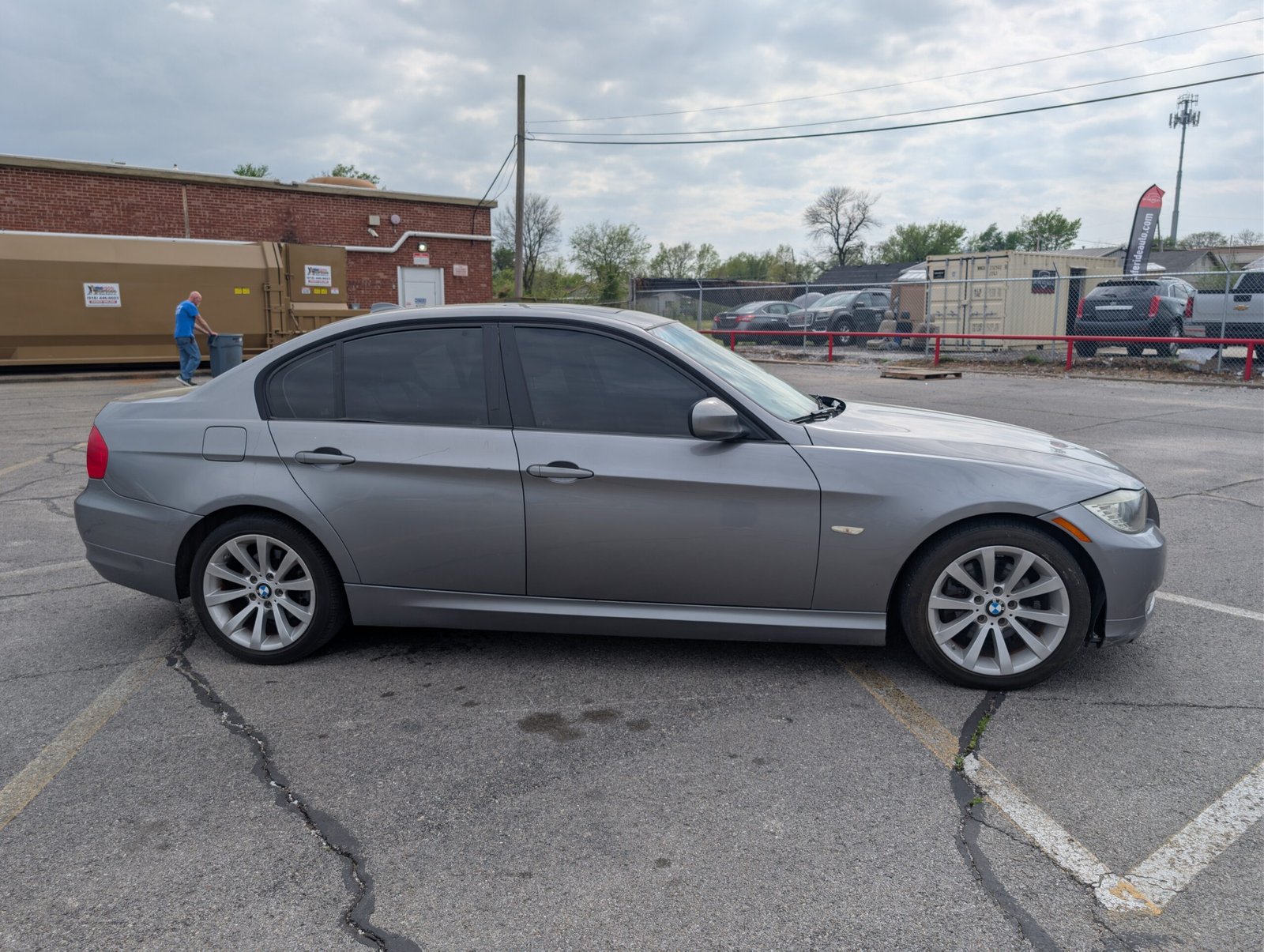 
								BMW 3-series 328i full									