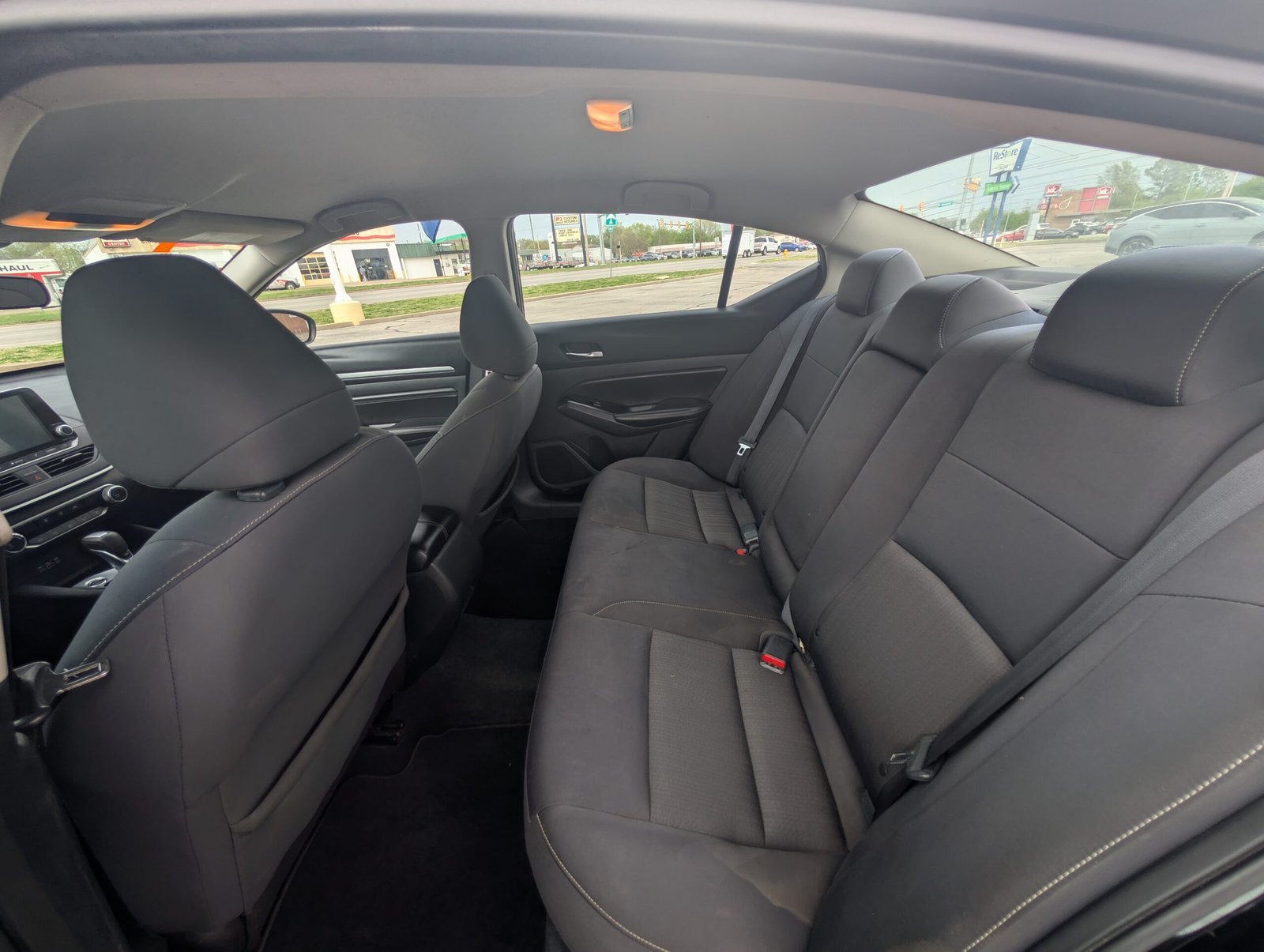 
								Nissan Altima 2021 full									