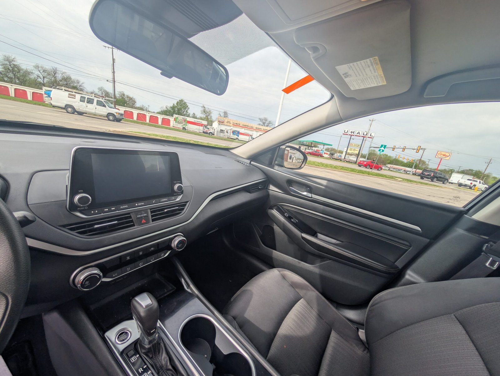 
								Nissan Altima 2021 full									