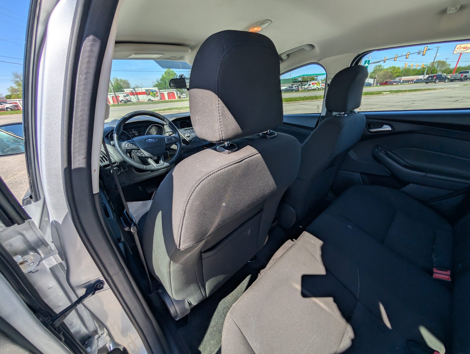 
								Ford Focus 2016 full									