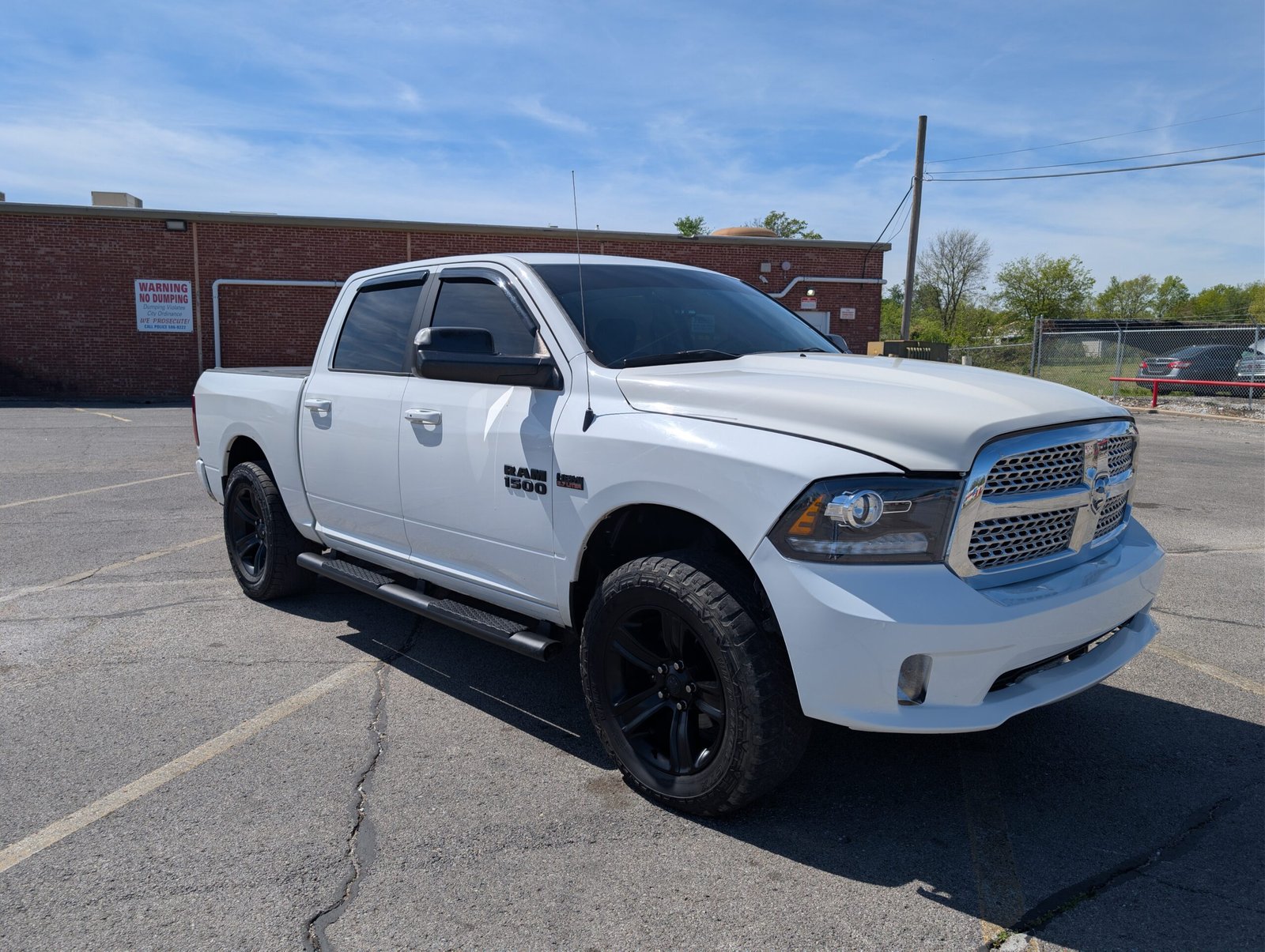 
								Ram 1500 V8 5.7 Liter Hemi full									