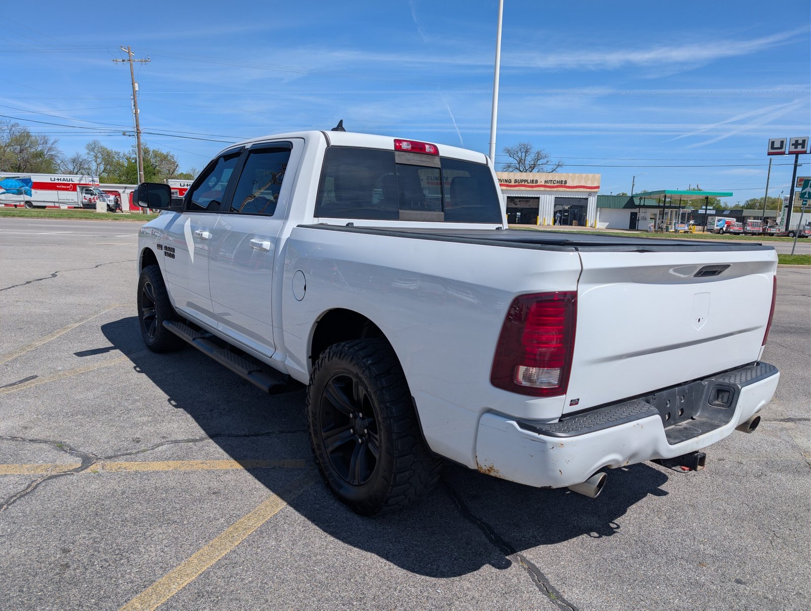 
								Ram 1500 V8 5.7 Liter Hemi full									