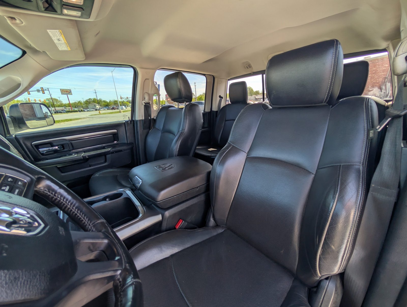 
								Ram 1500 V8 5.7 Liter Hemi full									