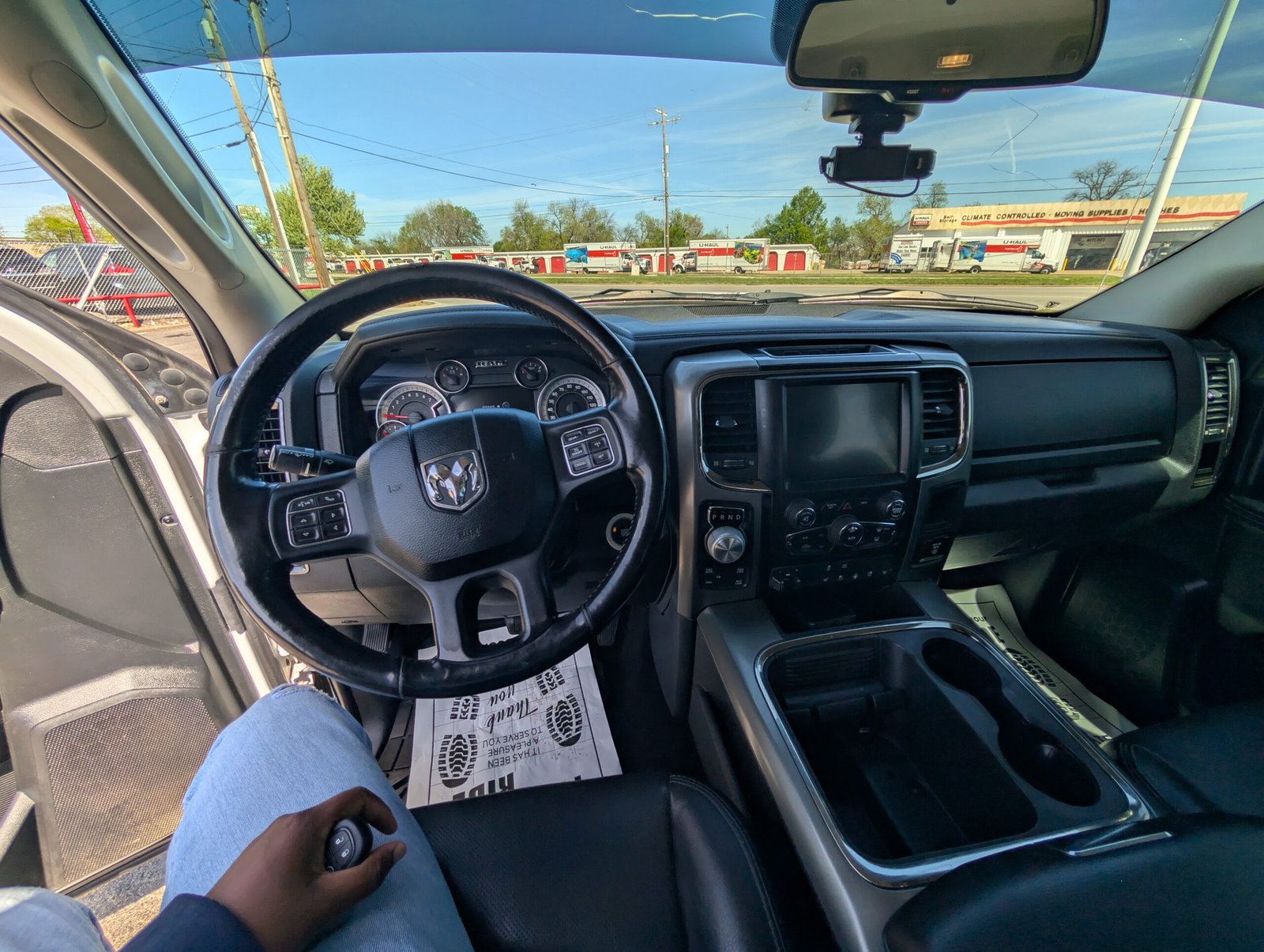 
								Ram 1500 V8 5.7 Liter Hemi full									