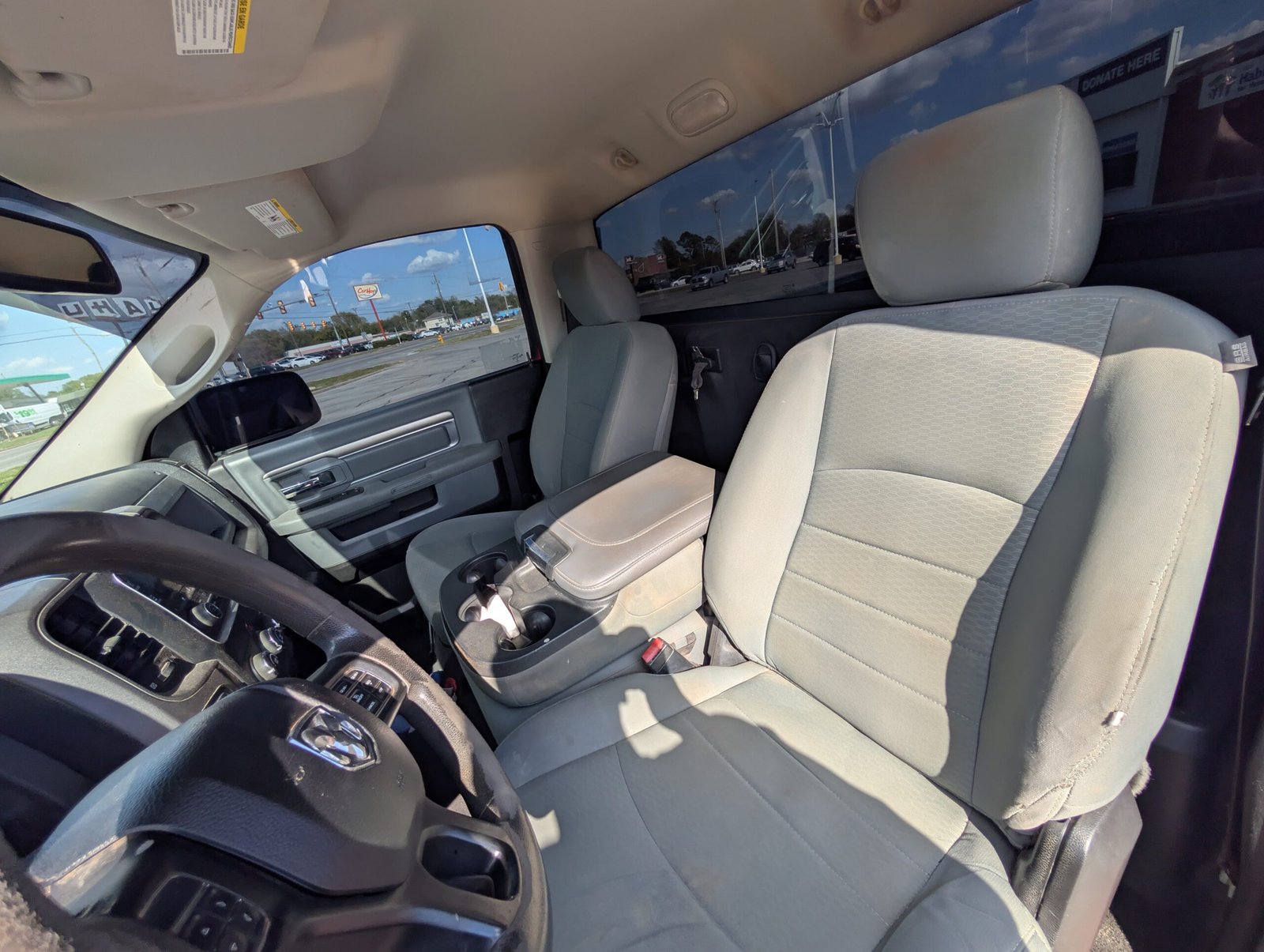 
								Ram 1500 V8 5.7 Liter Hemi full									