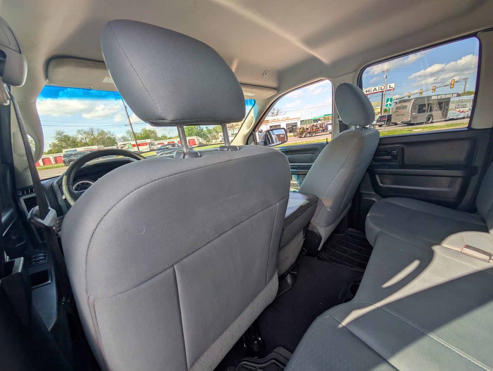 
								Ram 1500 V8 5.7 Liter Hemi full									