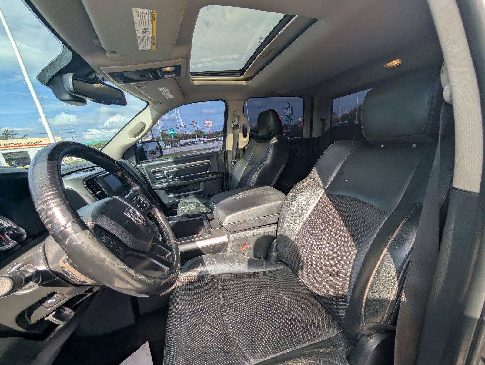 
								Ram 1500 V8 5.7 Liter Hemi full									